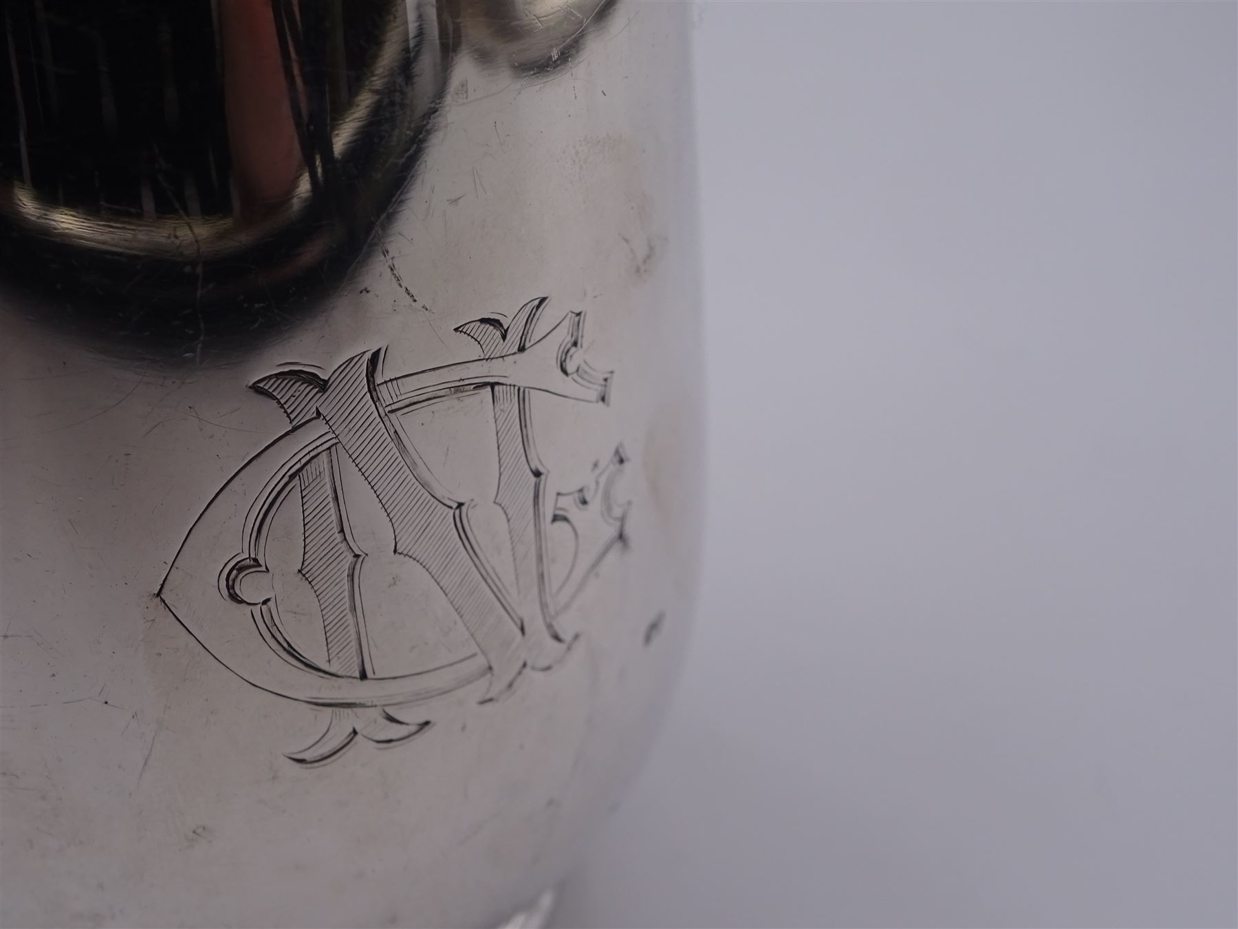 Victorian silver christening mug - Image 3 of 4