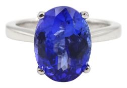 Platinum single stone oval tanzanite ring