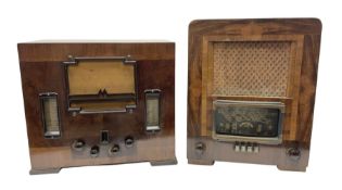 1930s Marconi model 296 valve radio