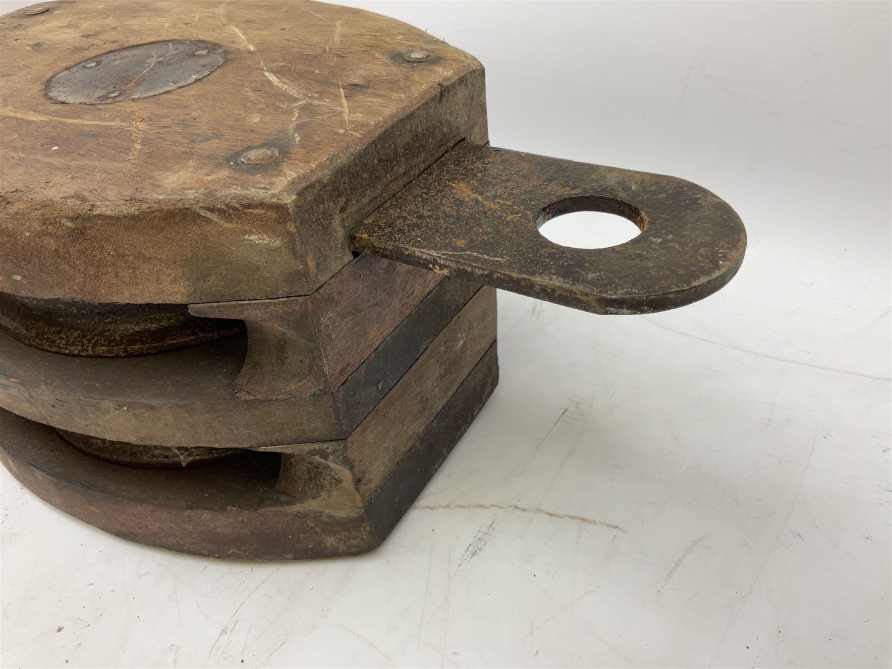 Three ship pulleys comprising wooden block double with stiff swivel hook - Image 14 of 17