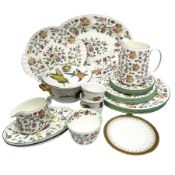 Minton Haddon Hall patterned tea and dinner wares