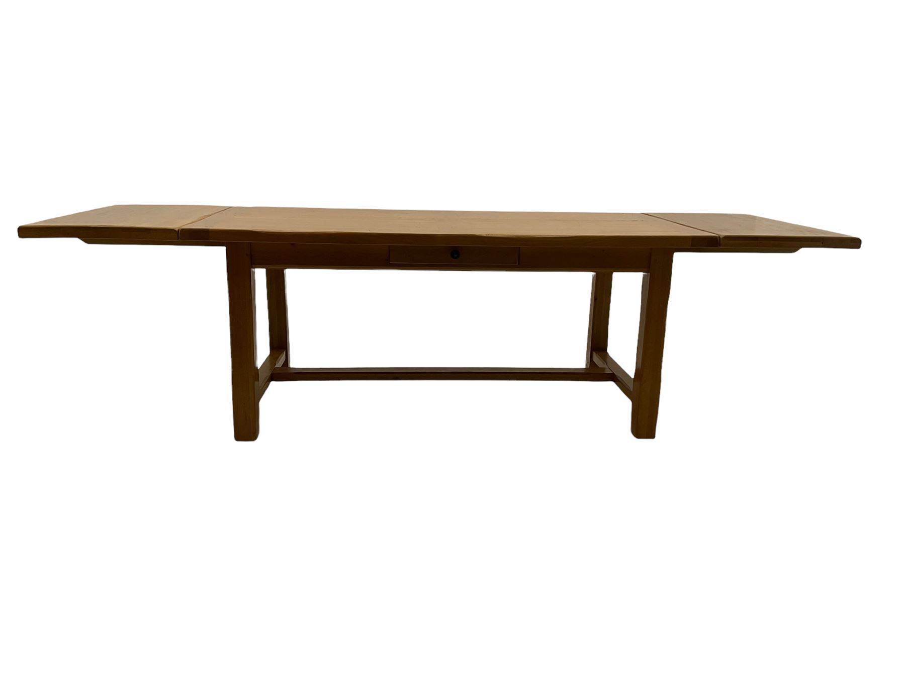 Light oak rectangular dining table with two additional leaves - Image 6 of 7