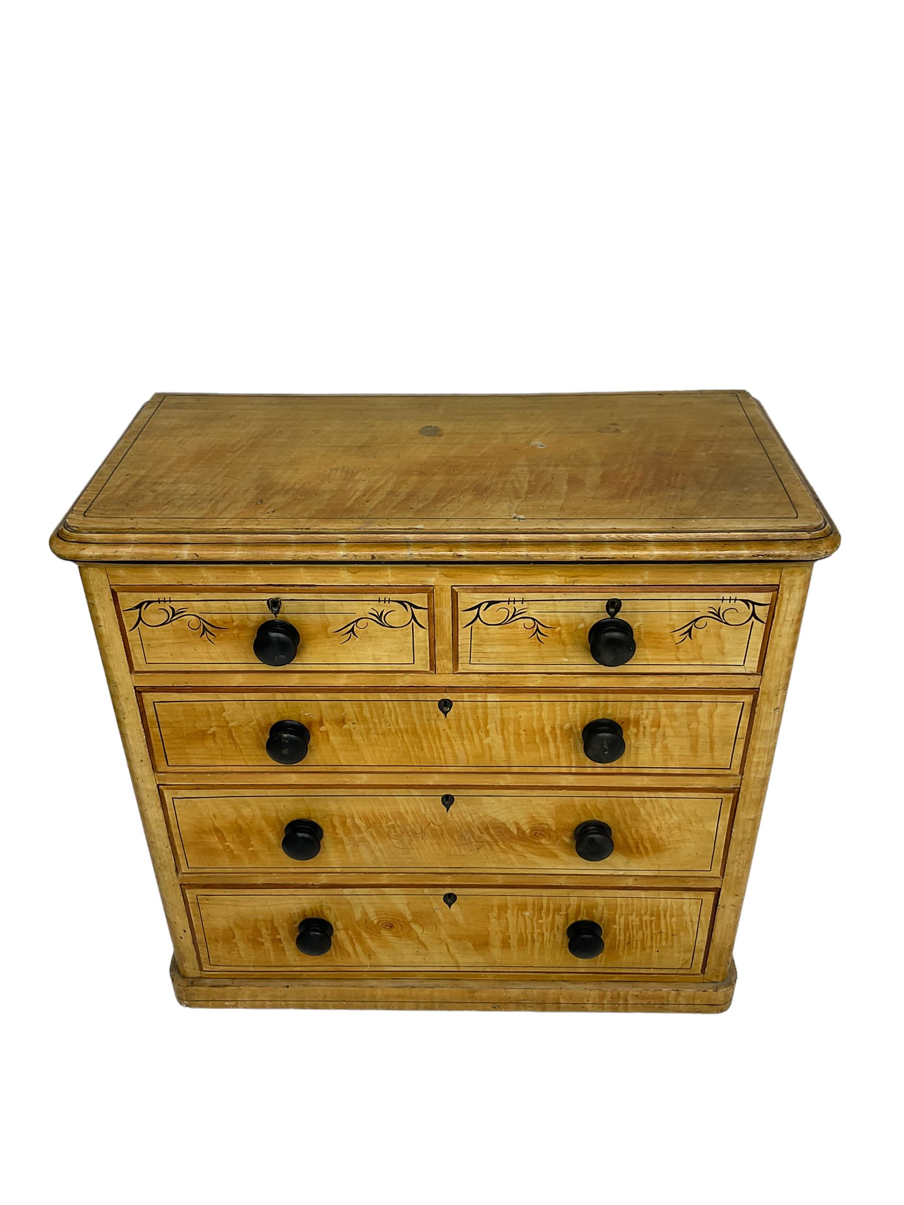 Victorian scumbled painted pine chest - Image 3 of 7