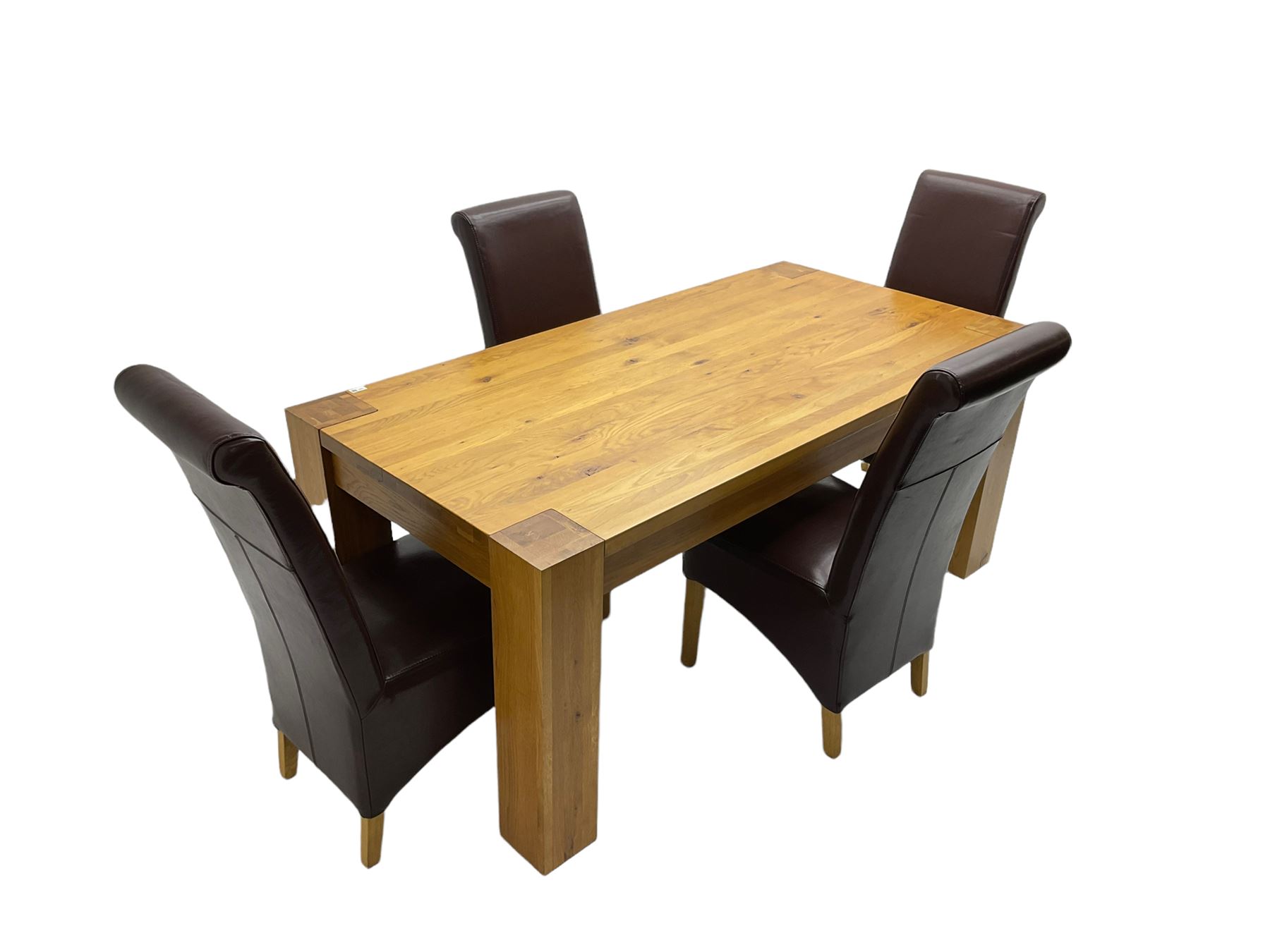 Oak rectangular dining table on square supports - Image 5 of 10