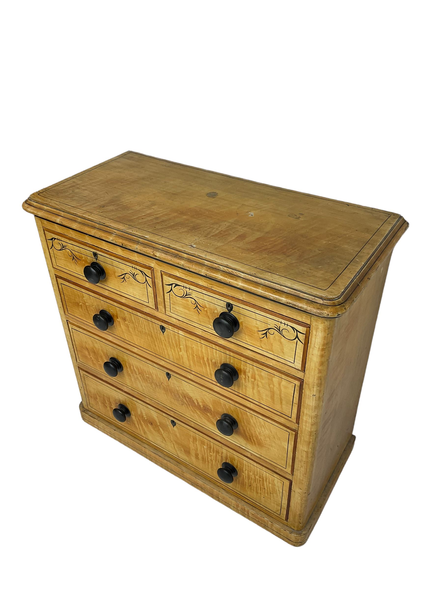 Victorian scumbled painted pine chest - Image 5 of 7
