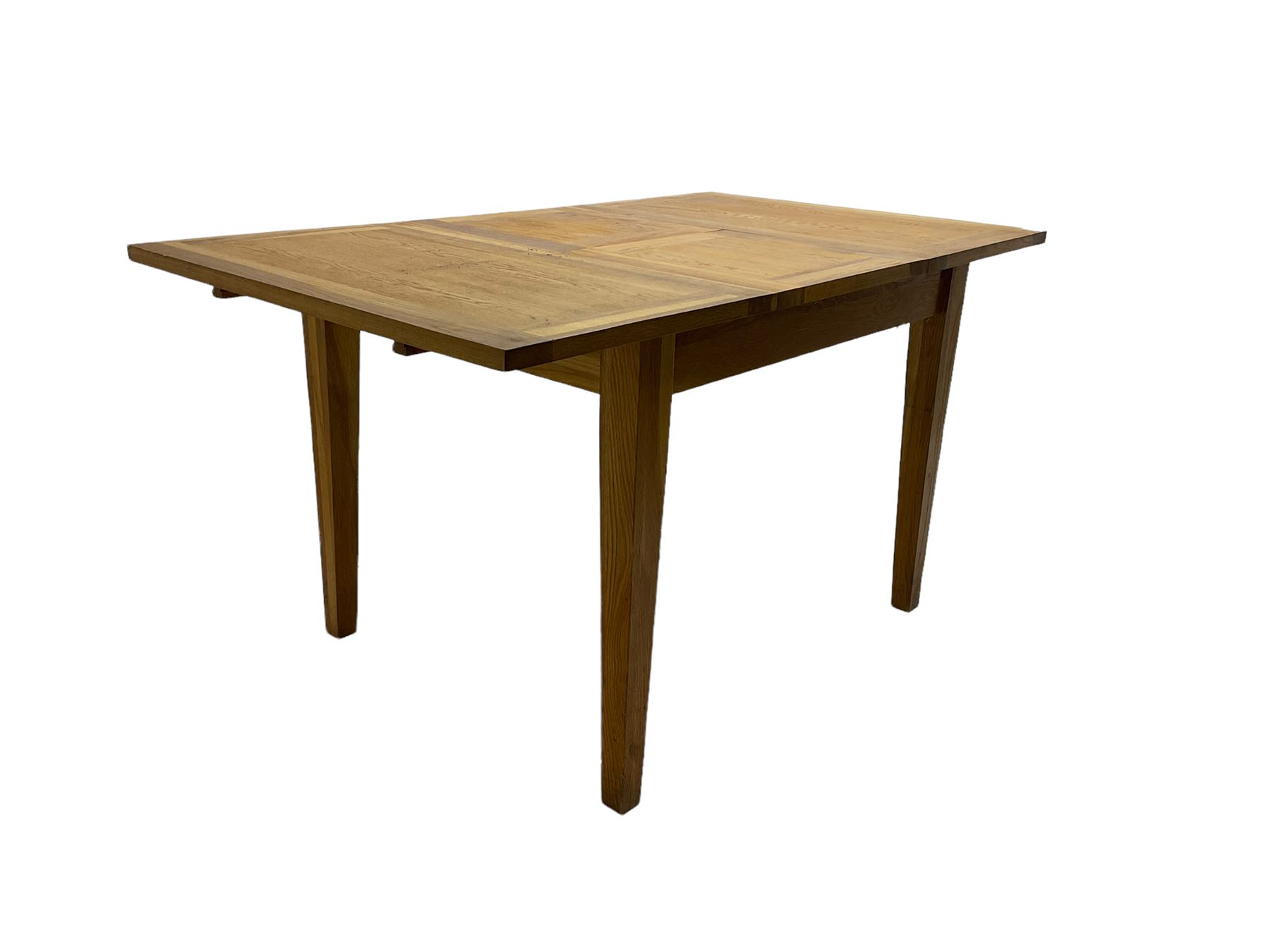 Light oak extending dining table - Image 4 of 7