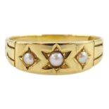 Victorian 18ct gold gypsy set three stone split pearl ring