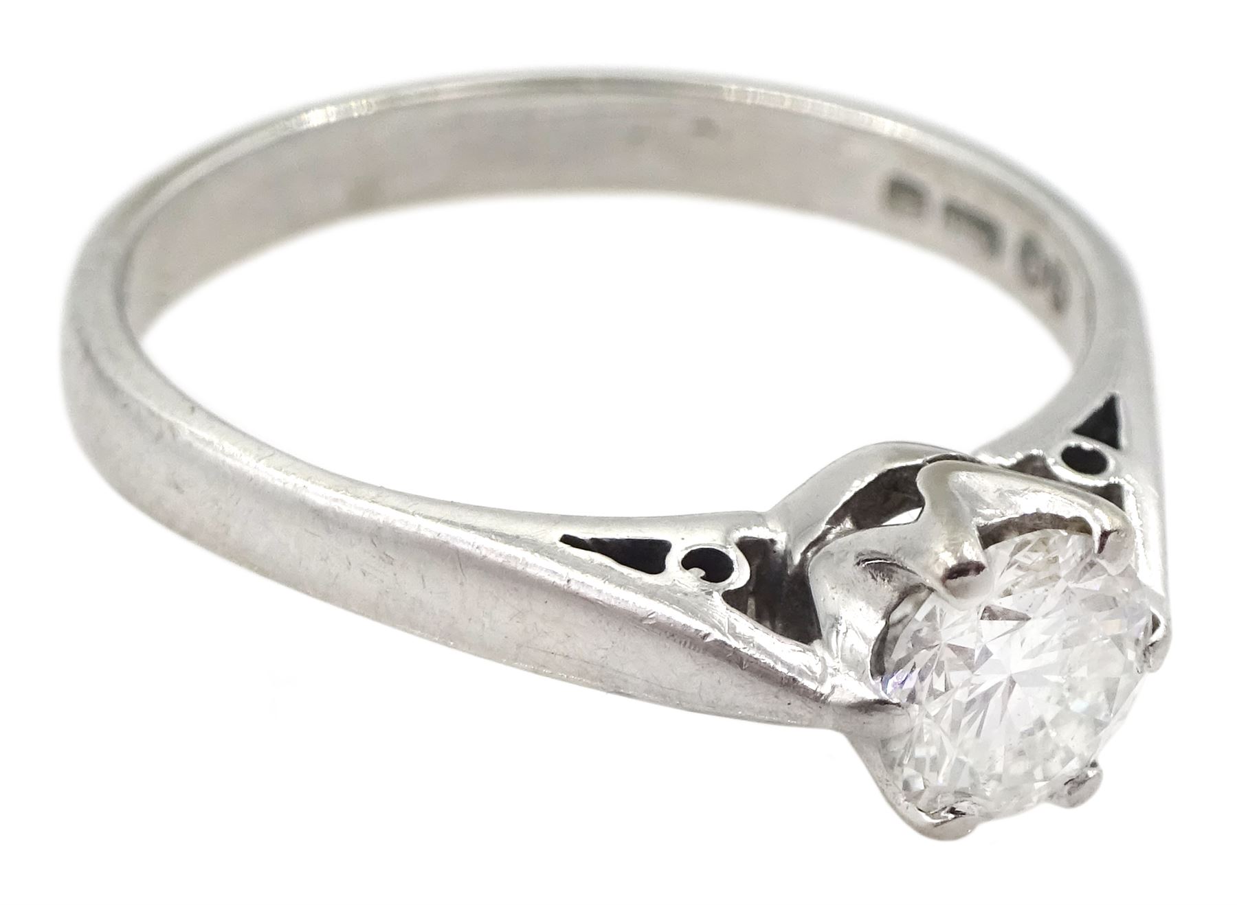 18ct white gold single stone round brilliant cut diamond ring - Image 3 of 4