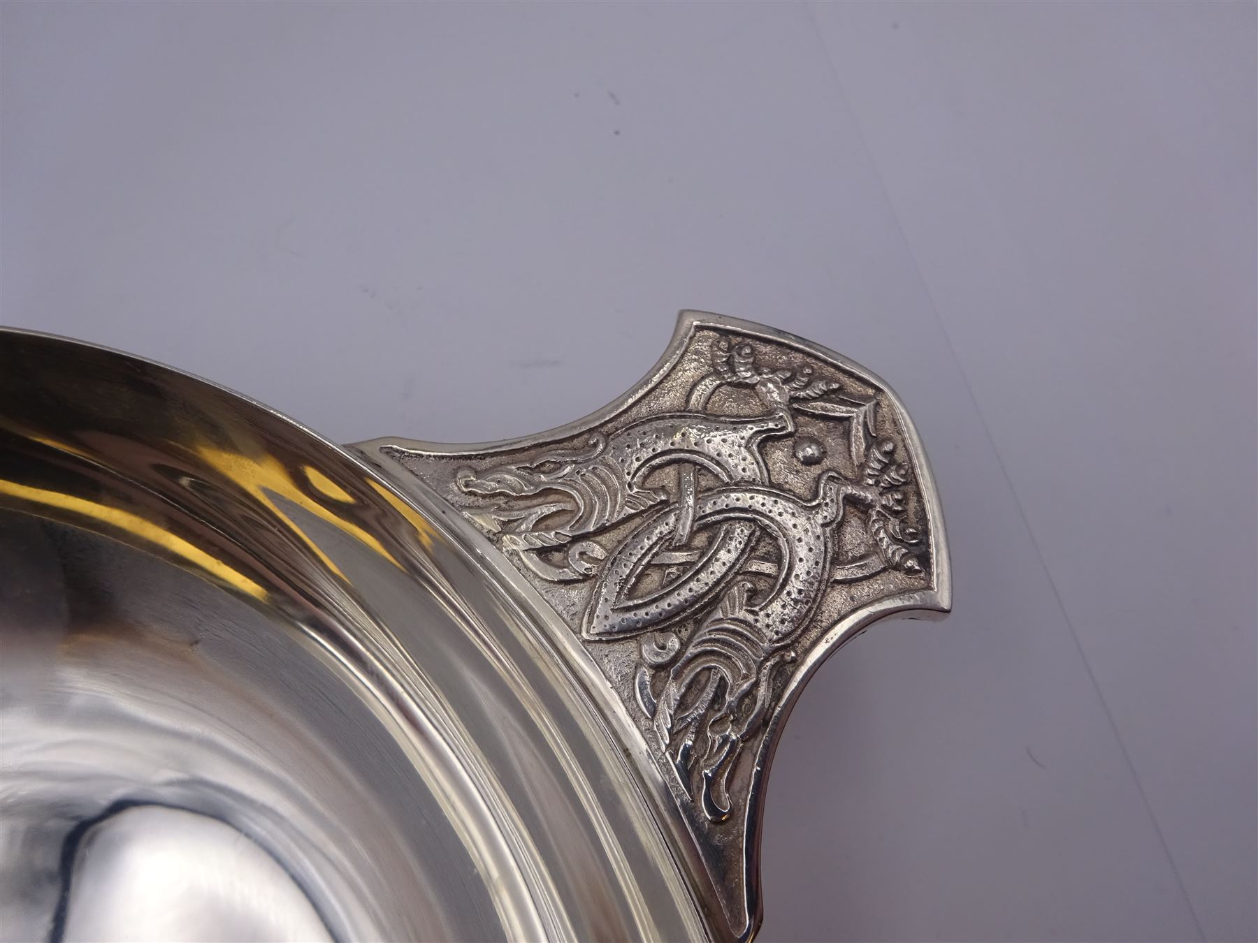 Large modern silver Quaich - Image 2 of 5