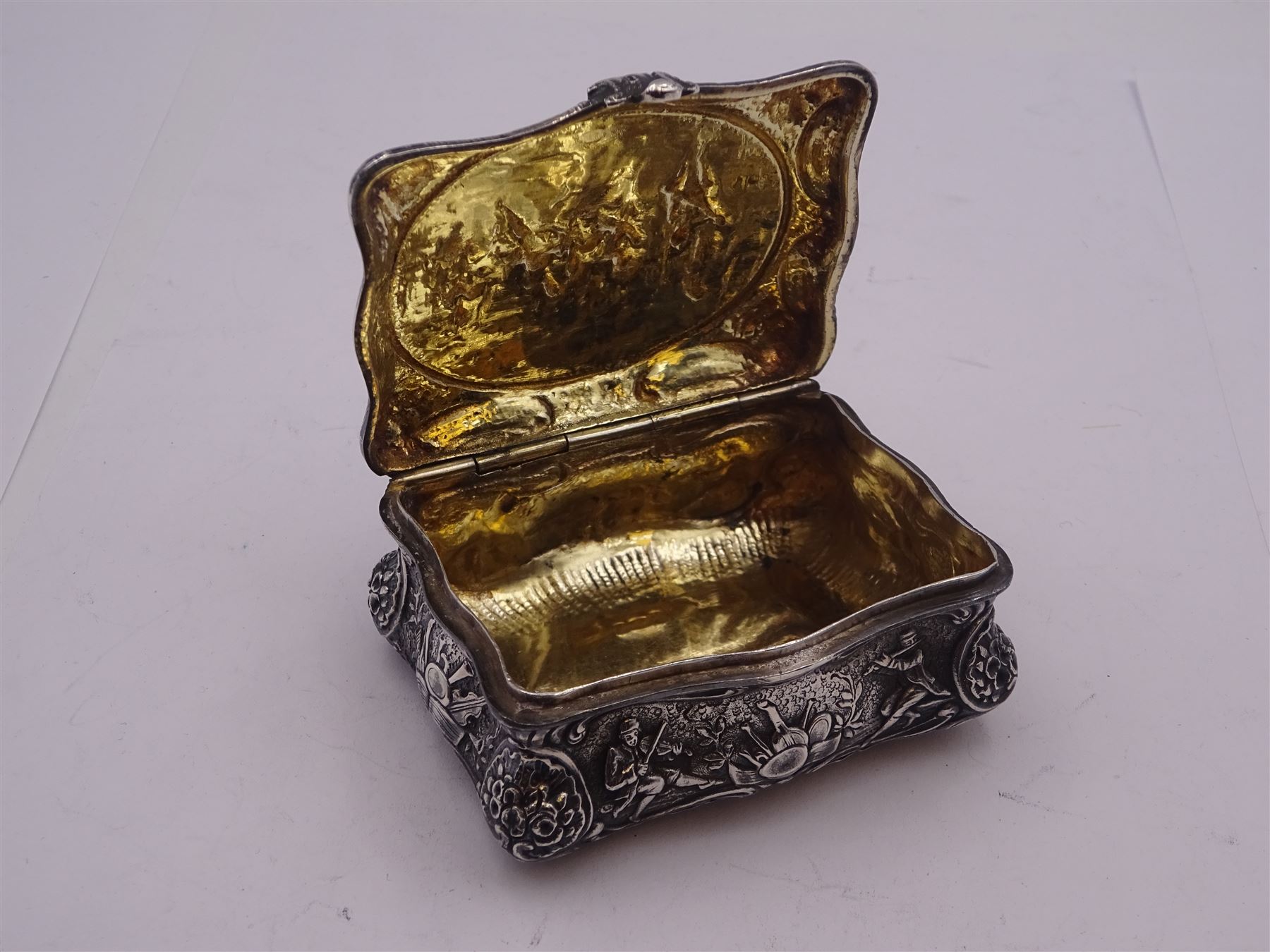 Late 19th century German Hanau silver box - Image 2 of 6