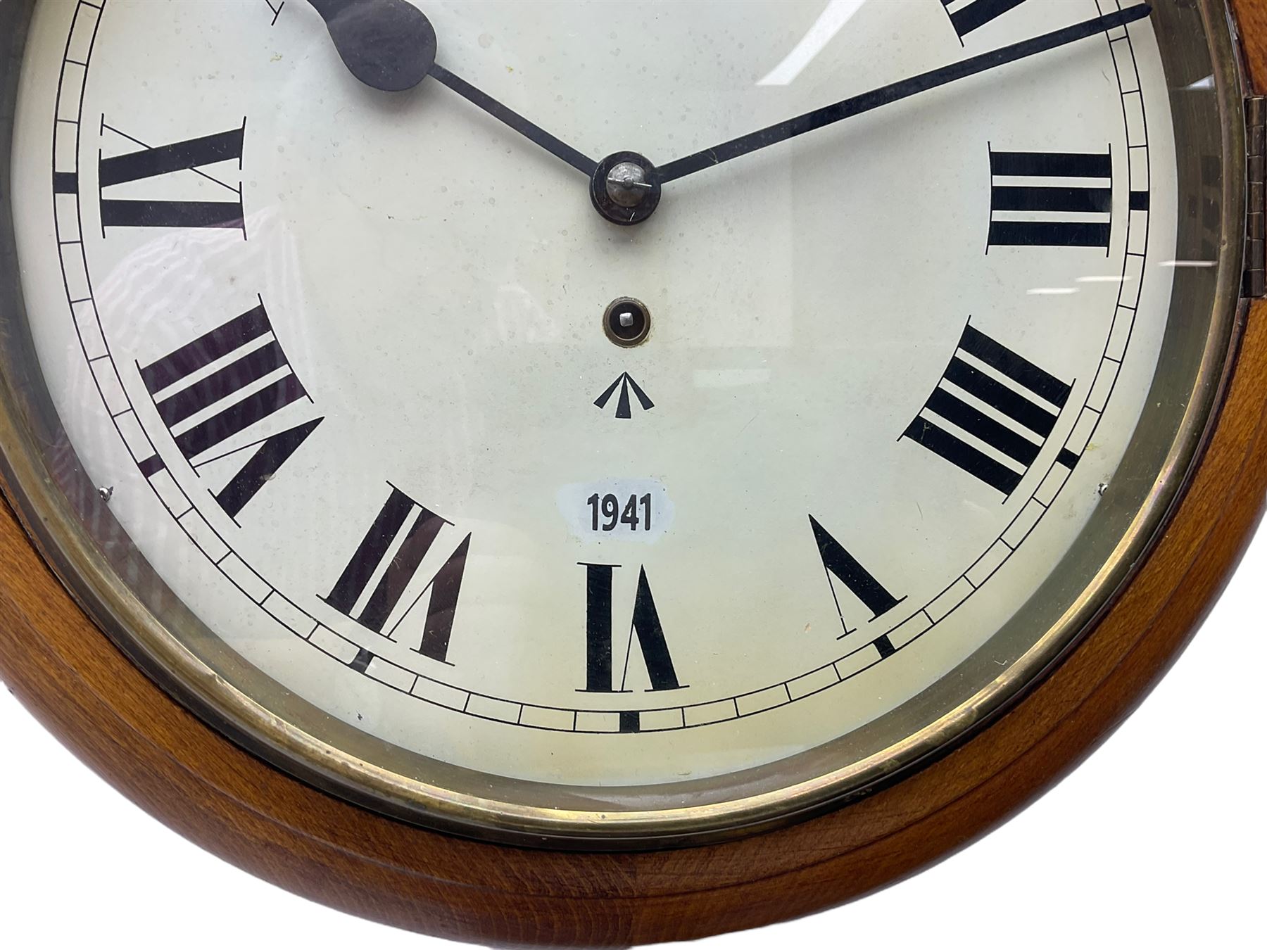 8-day wall clock with a 12� dial and spring driven German going barrel movement c1920 - Image 4 of 4