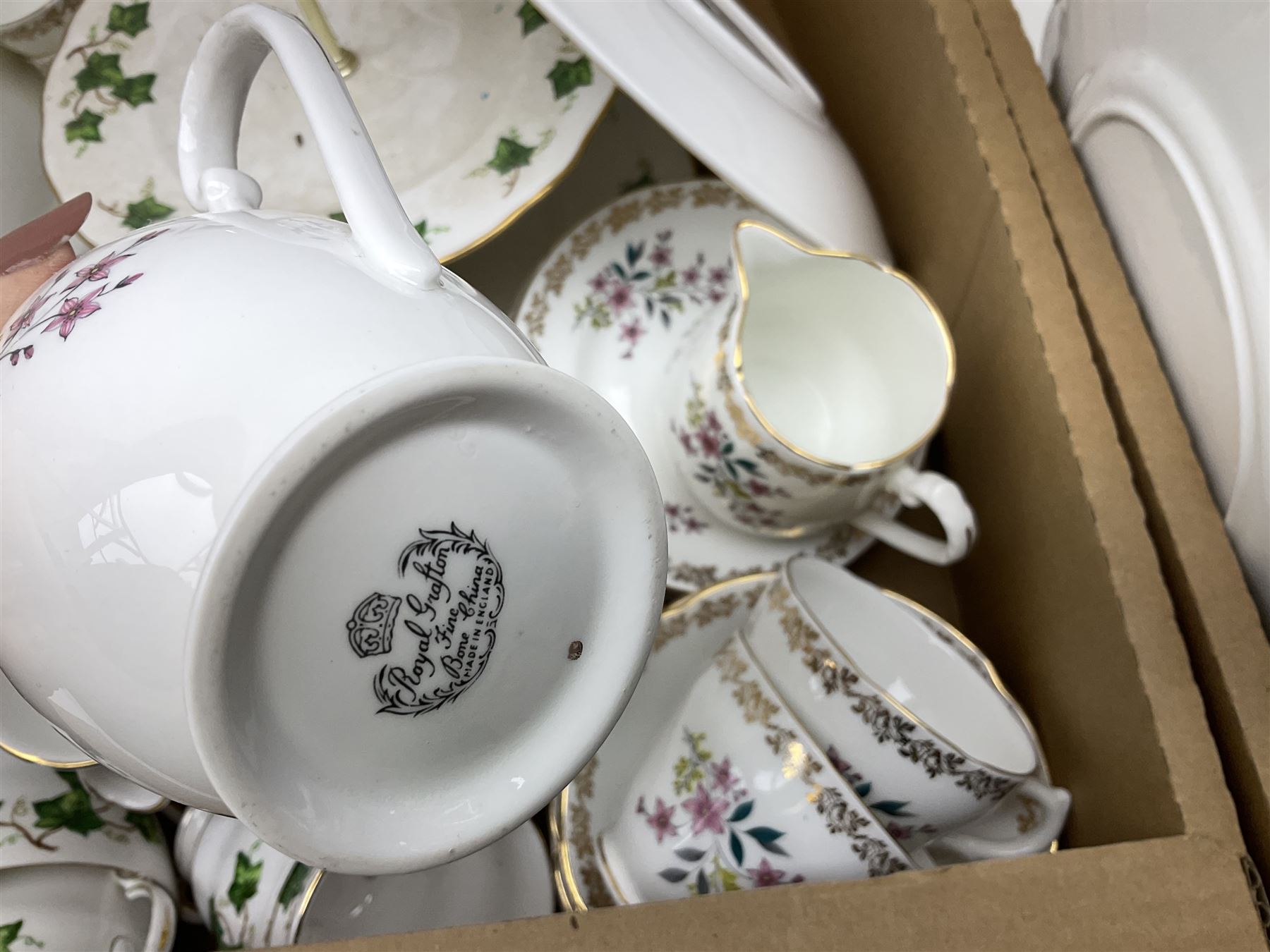 Large quantity of teawares to include Royal Doulton Etude pattern - Image 3 of 15