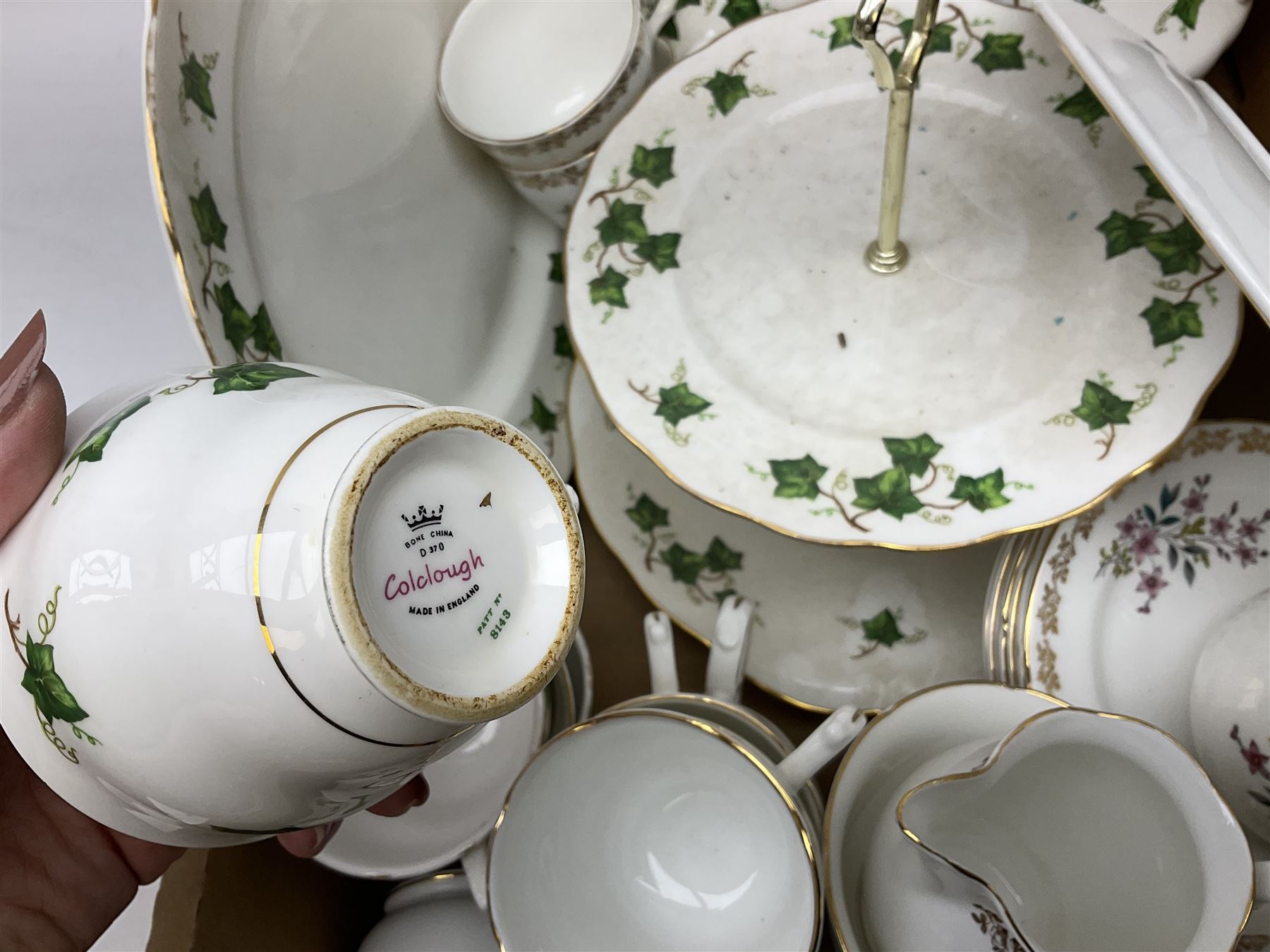 Large quantity of teawares to include Royal Doulton Etude pattern - Image 6 of 15