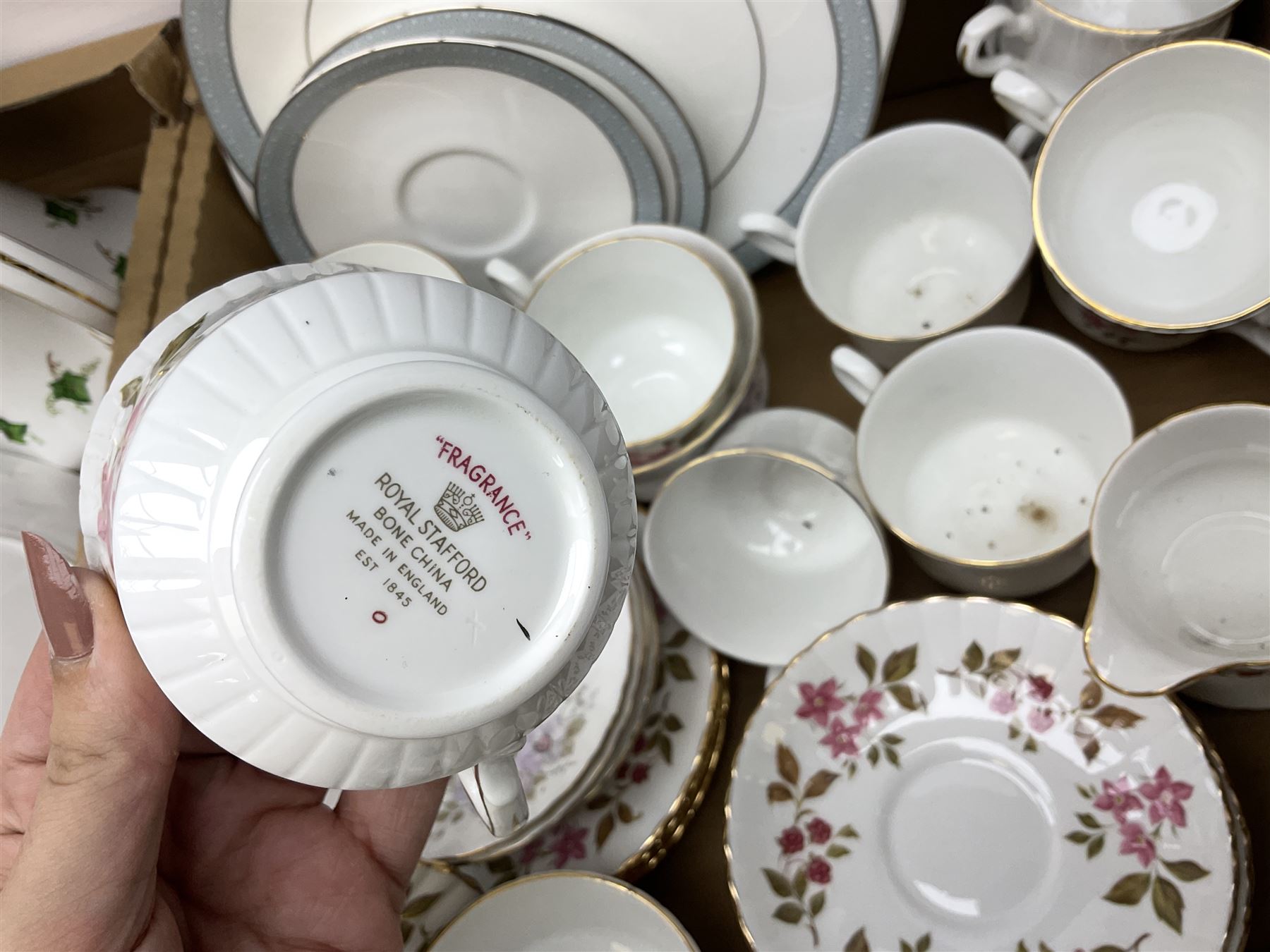 Large quantity of teawares to include Royal Doulton Etude pattern - Image 8 of 15