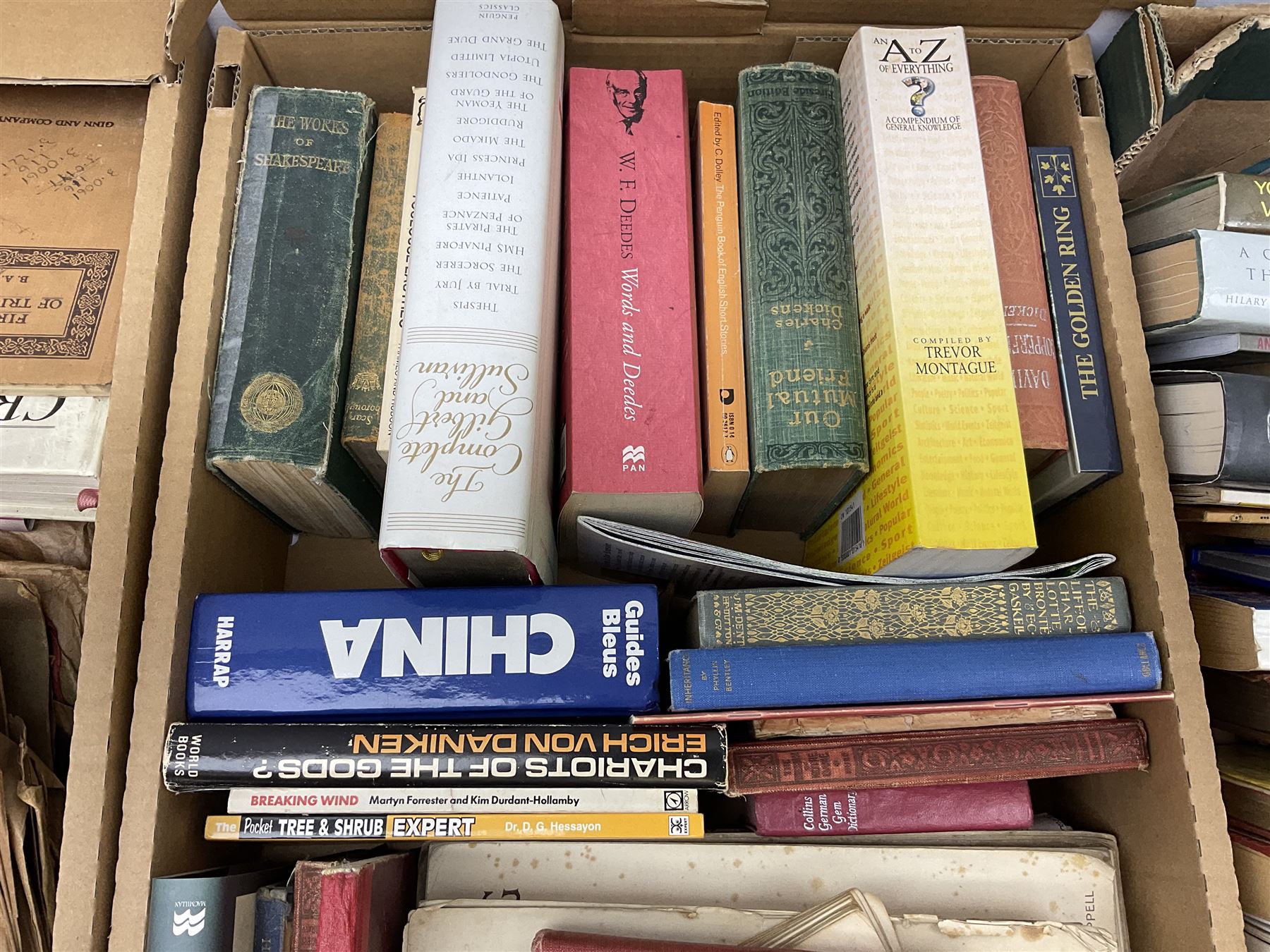 Collection of books - Image 4 of 12