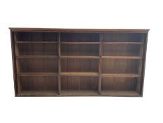 Early to mid-20th century oak bookcase