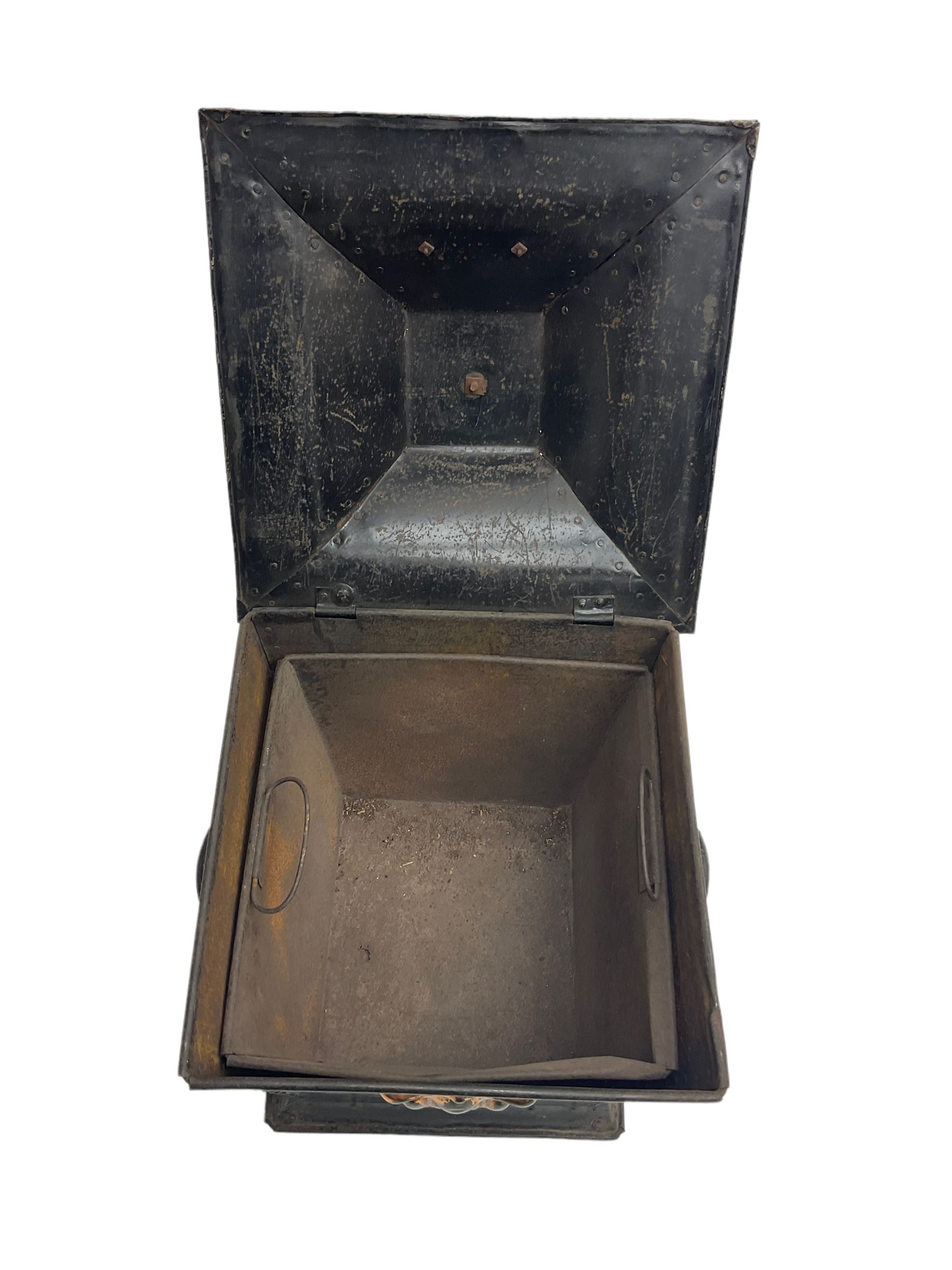 Art Nouveau period metal coal bucket with hinged lid - Image 3 of 9