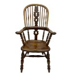 Traditional elm Yorkshire style Windsor armchair