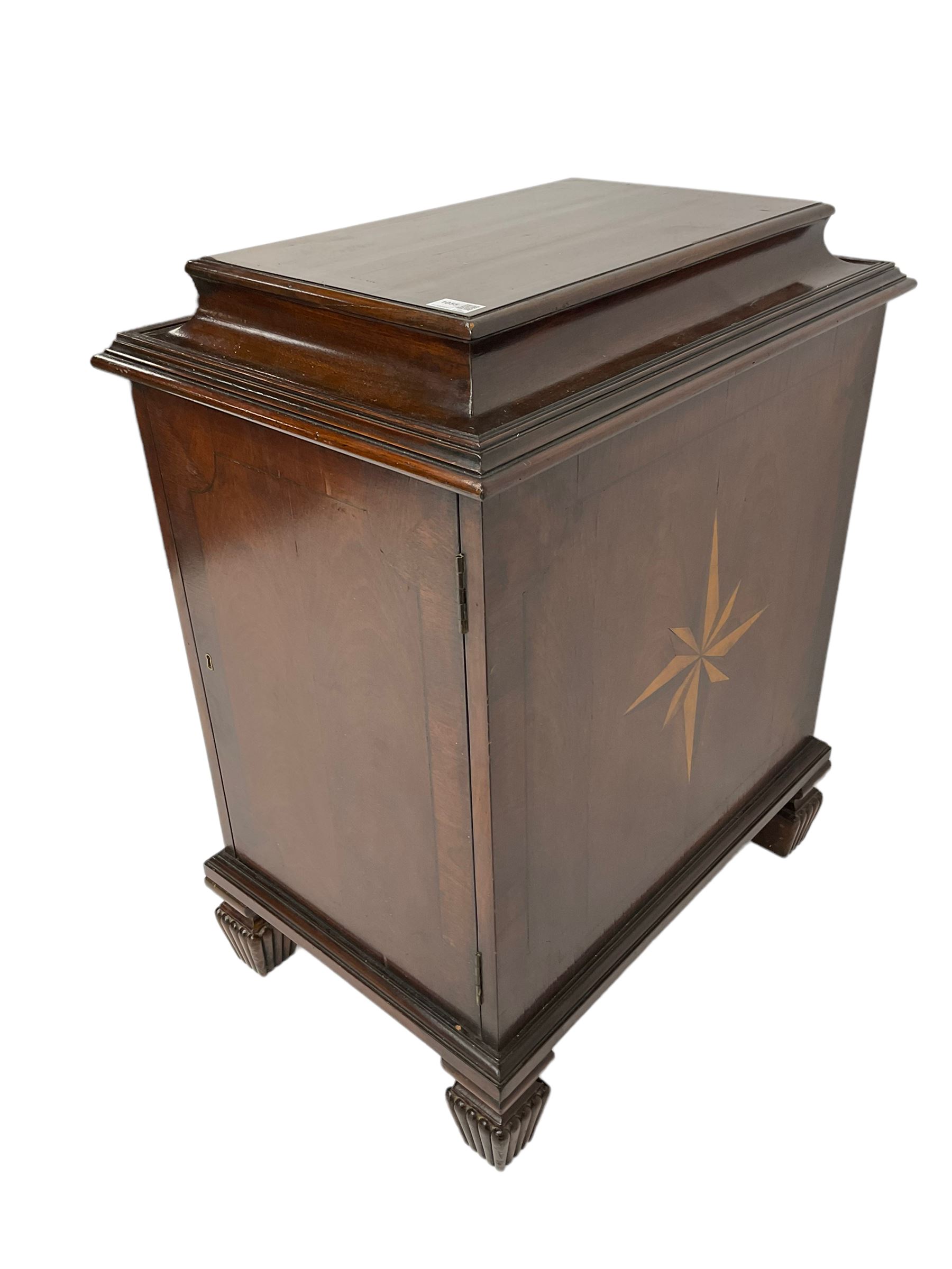 Regency style mahogany pedestal cabinet - Image 2 of 7