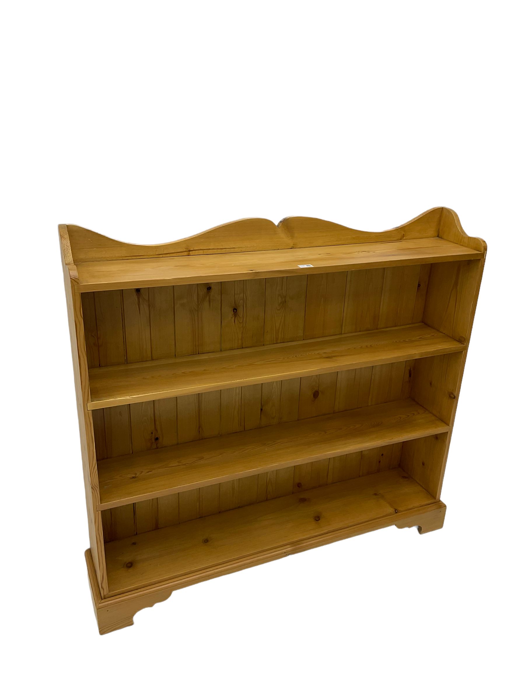 Waxed pine bookcase - Image 5 of 6