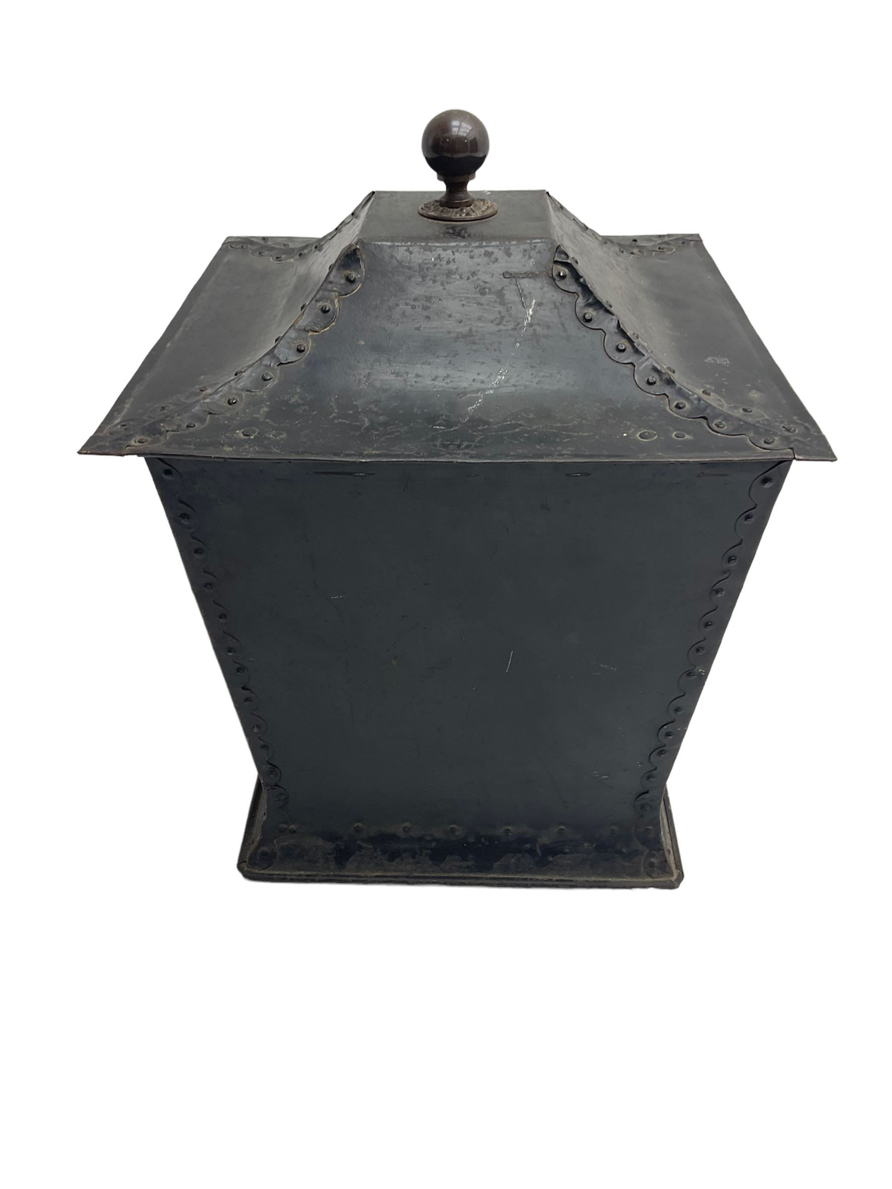 Art Nouveau period metal coal bucket with hinged lid - Image 9 of 9