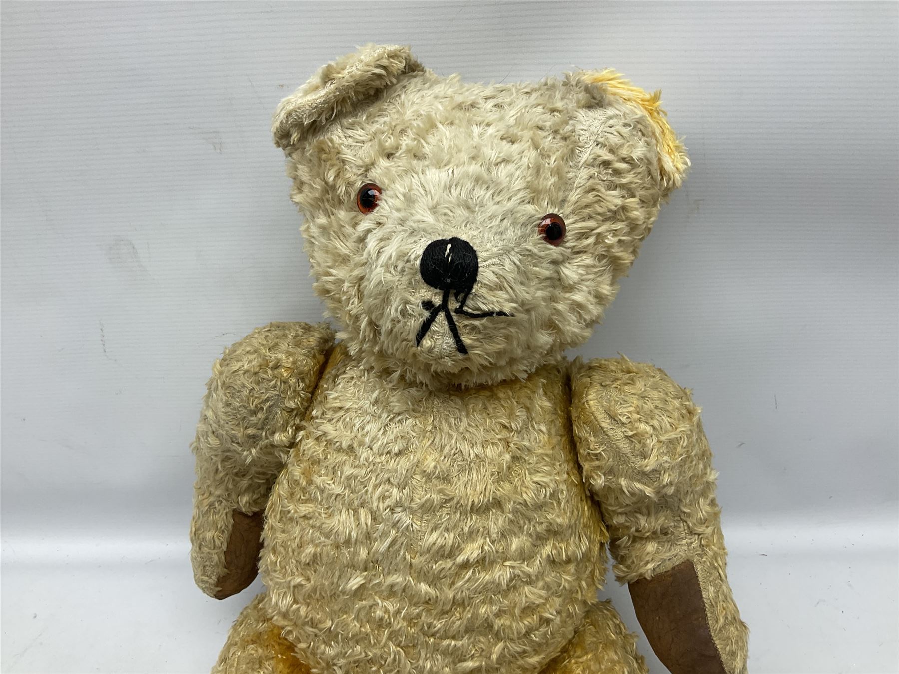 Mid-20th century large plush covered woodwool filled teddy bear with revolving head - Image 10 of 11