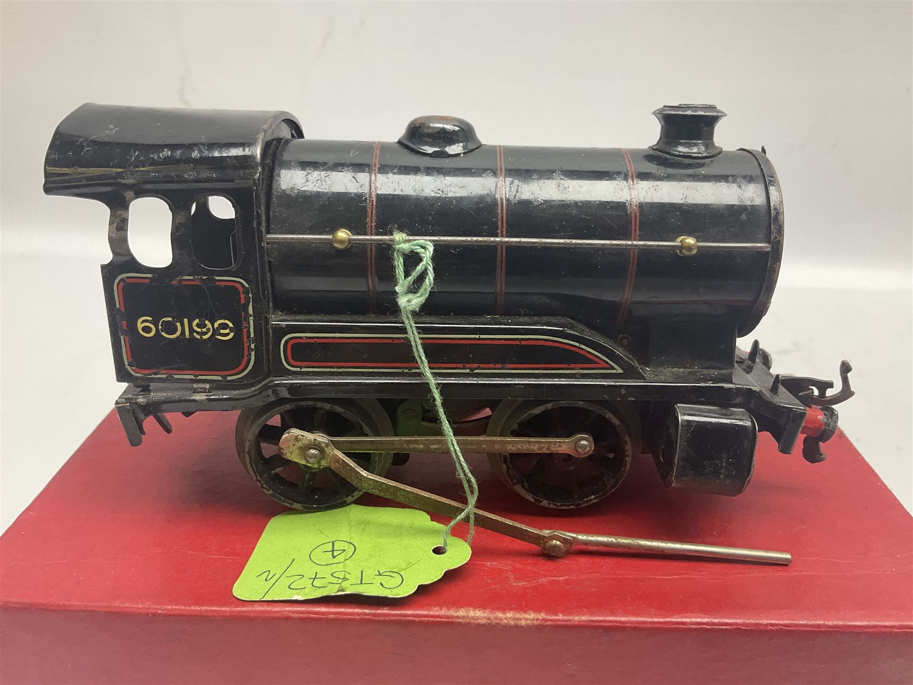 Hornby '0' gauge - No.501 clockwork 0-4-0 locomotive No.1842; boxed; No.501 Tender; boxed; No.101 cl - Image 10 of 14