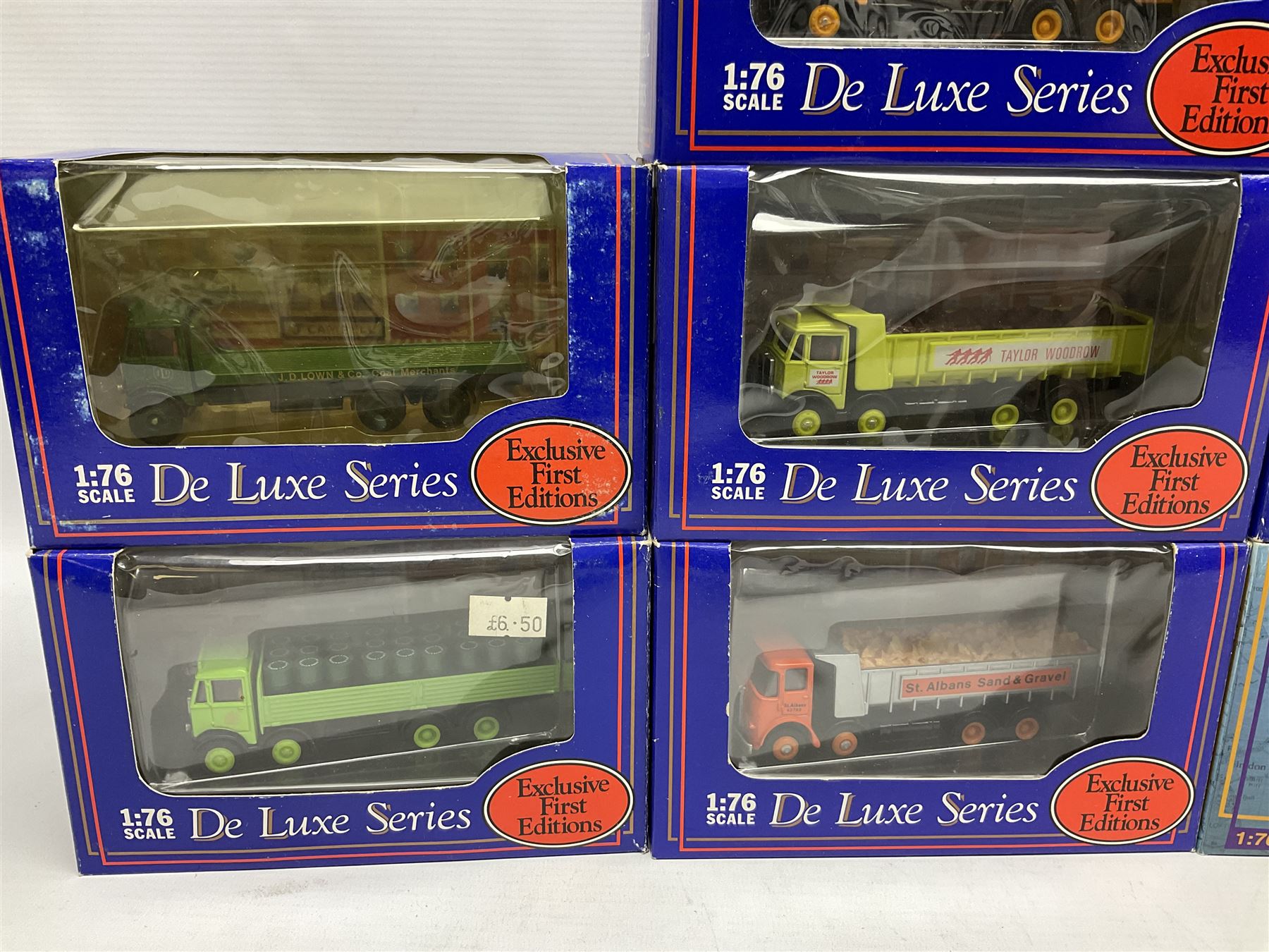 Twenty-two Exclusive First Editions De Luxe Series 1:76 scale die-cast models - Image 8 of 9