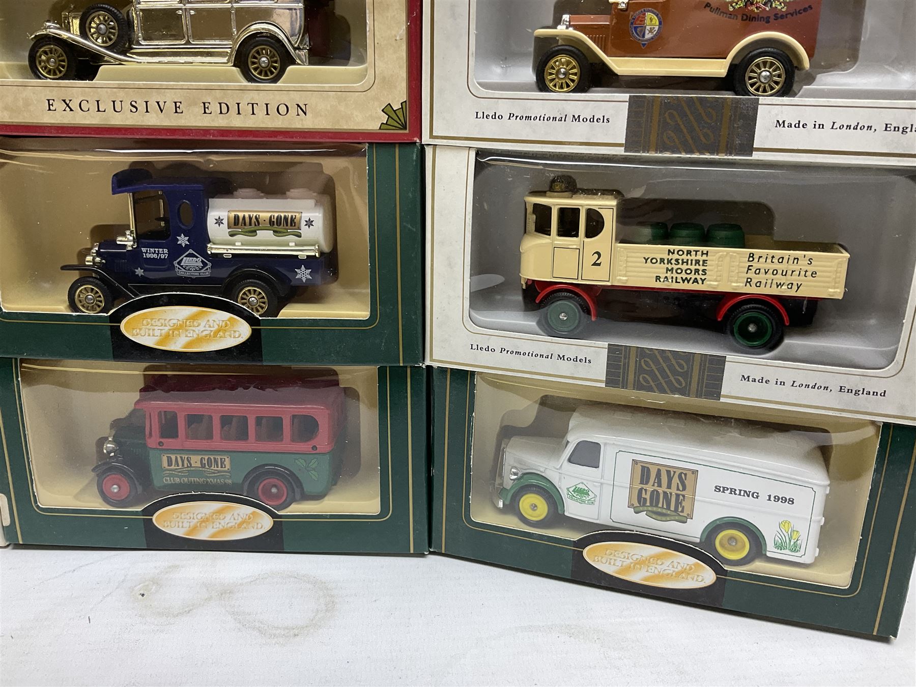 Collection of Days Gone/ Lledo die-cast models including thirty Lledo Promotional Models - Image 9 of 17