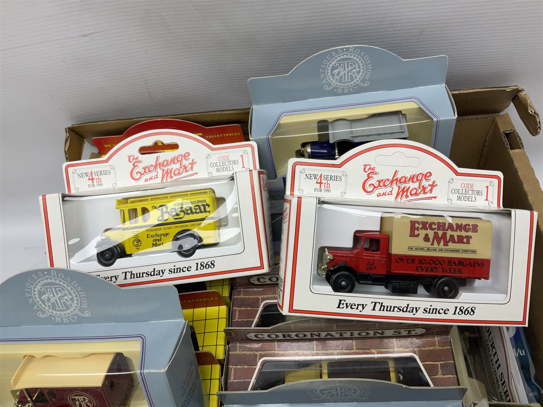 Large collection of Lledo/ Days Gone die-cast models including Antiques Roadshow - Image 6 of 7