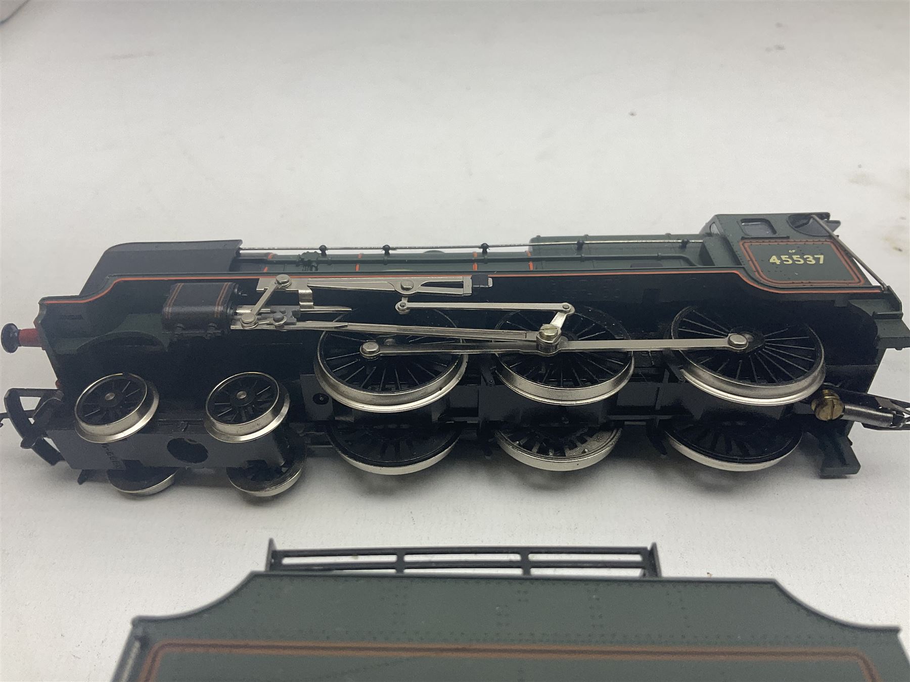 Hornby '00' gauge - two Patriot Class 4-6-0 locomotives 'Lord Rathmore' No.5533 and 'Private E. Syke - Image 7 of 9