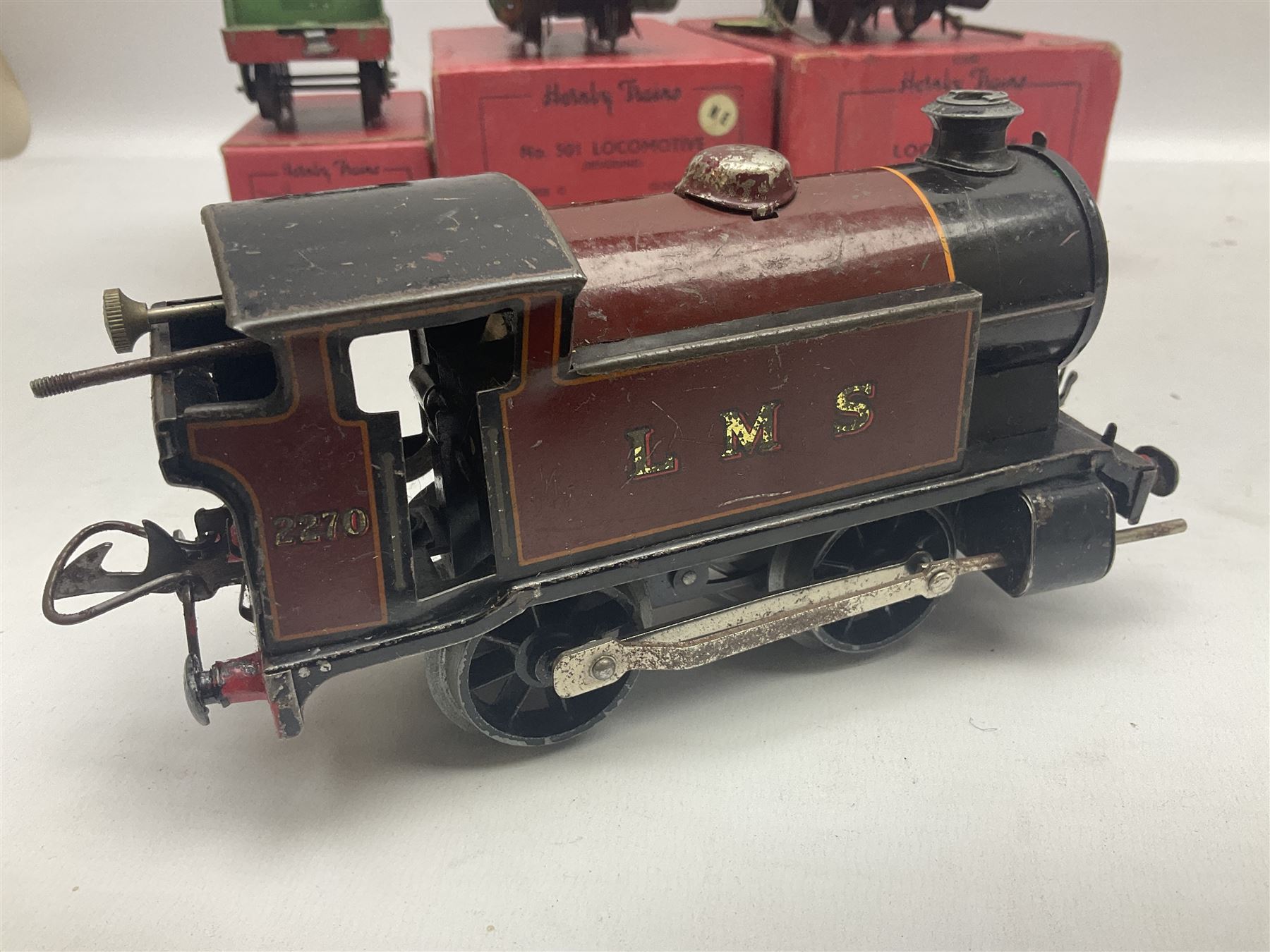 Hornby '0' gauge - No.501 clockwork 0-4-0 locomotive No.1842; boxed; No.501 Tender; boxed; No.101 cl - Image 3 of 14
