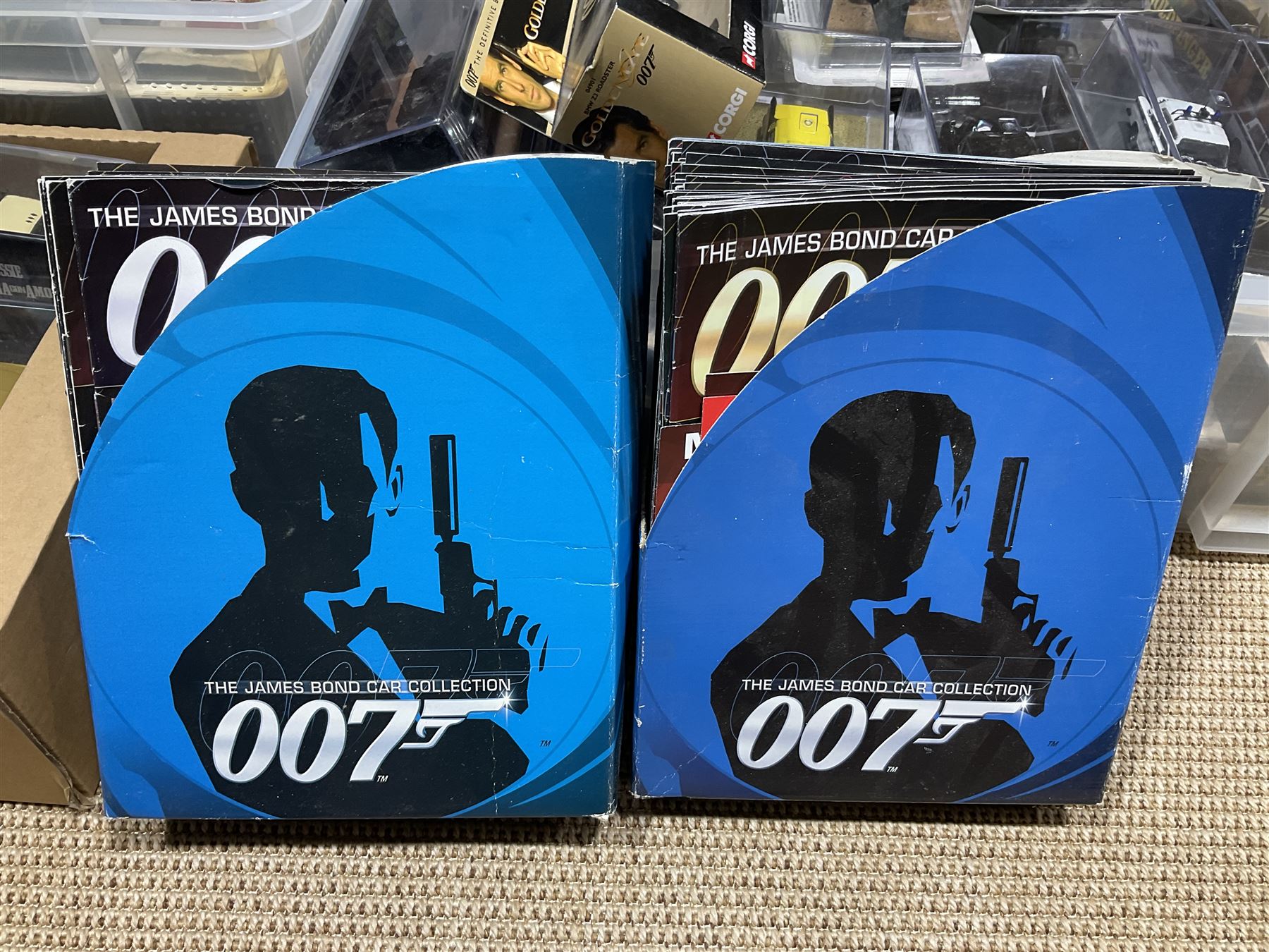 A complete collection of one-hundred and thirty-four die-cast model vehicles from 'The James Bond Ca - Image 9 of 9