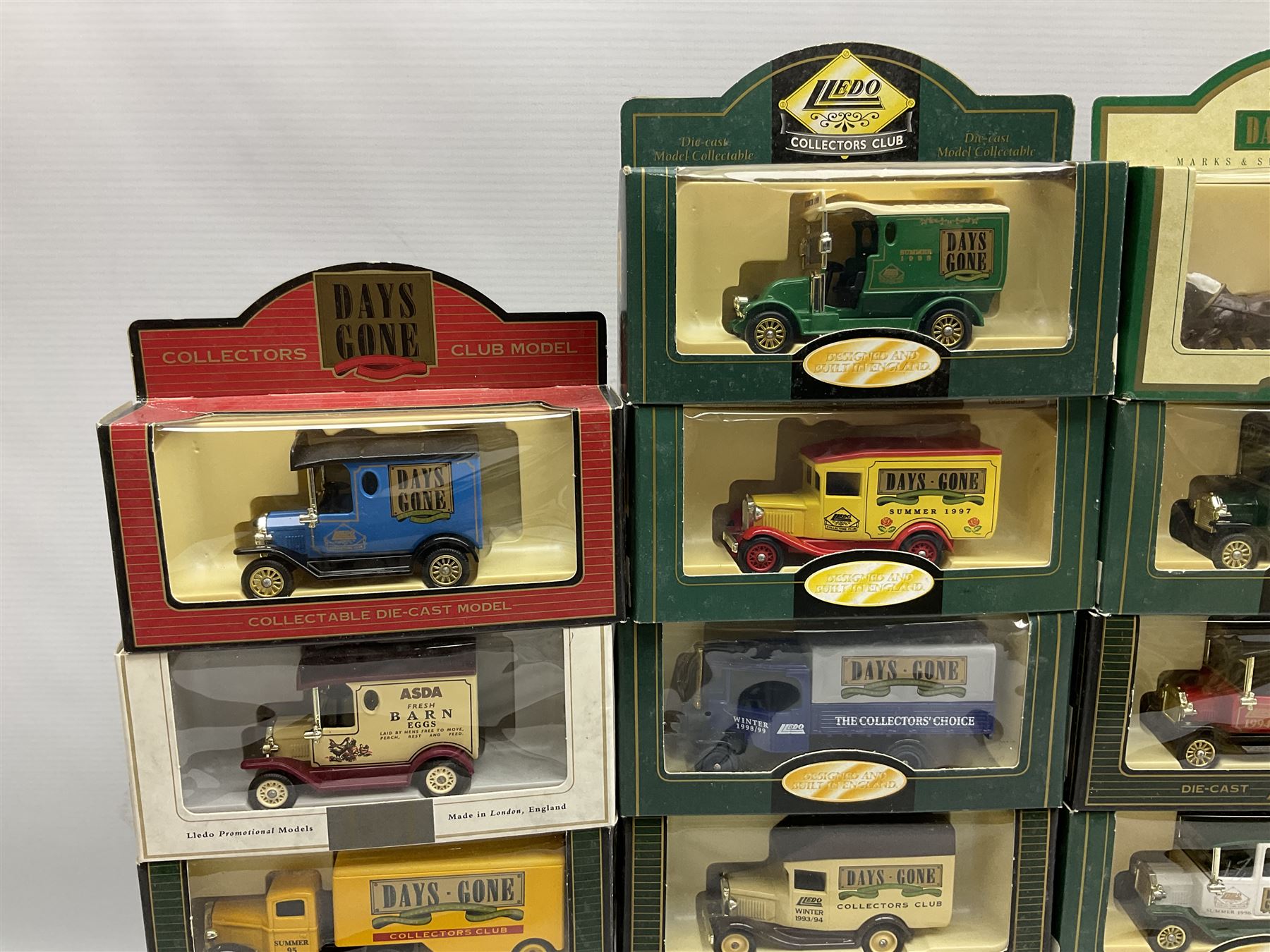 Collection of Days Gone/ Lledo die-cast models including thirty Lledo Promotional Models - Image 14 of 17