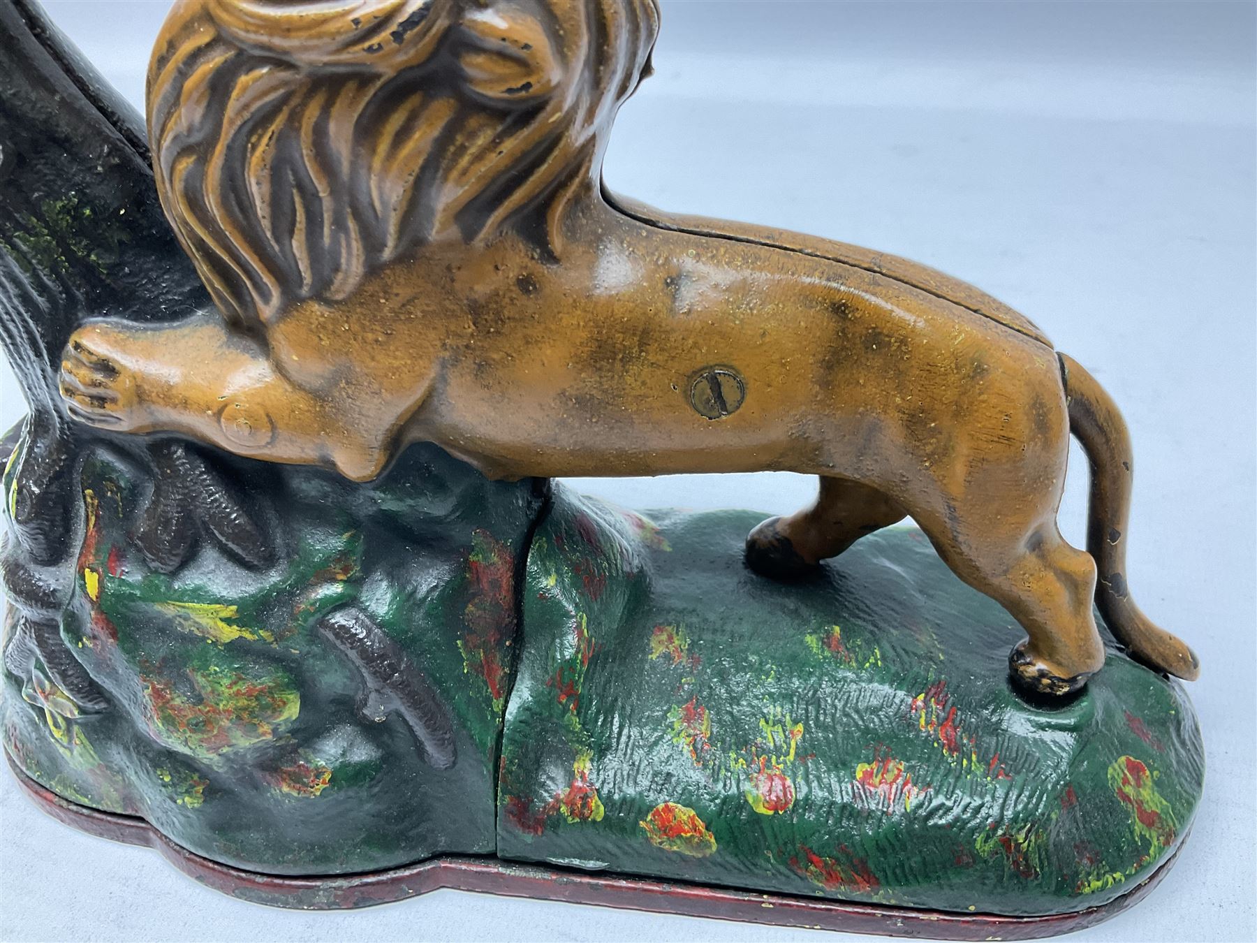 Late 19th century cast-iron mechanical money bank 'Lion and Two Monkeys' by Kyser & Rex with impress - Image 5 of 11