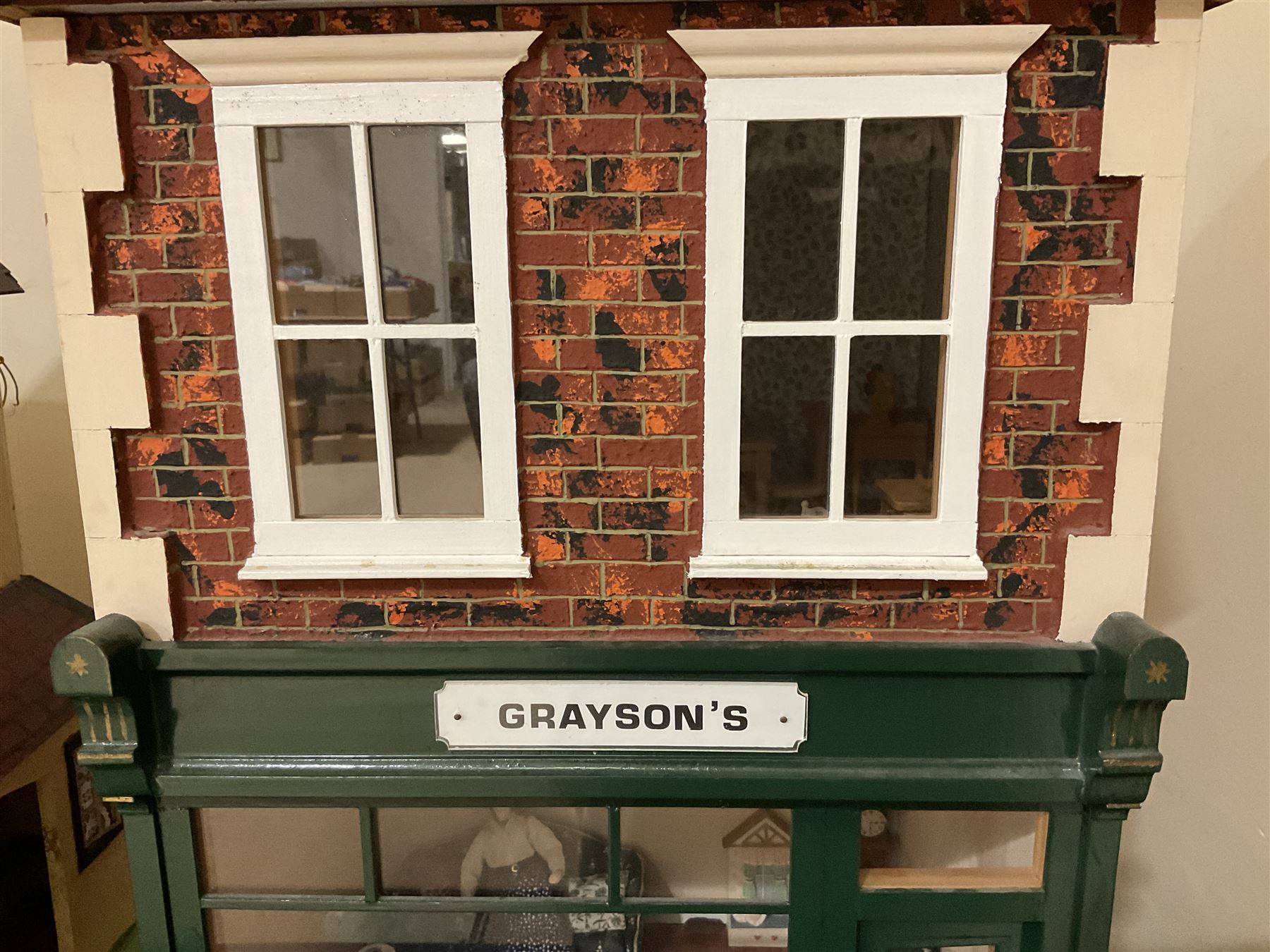 Good quality late 20th century dolls house by M. James dated 1996 in the form of 'Graysons' Shop wit - Image 4 of 15