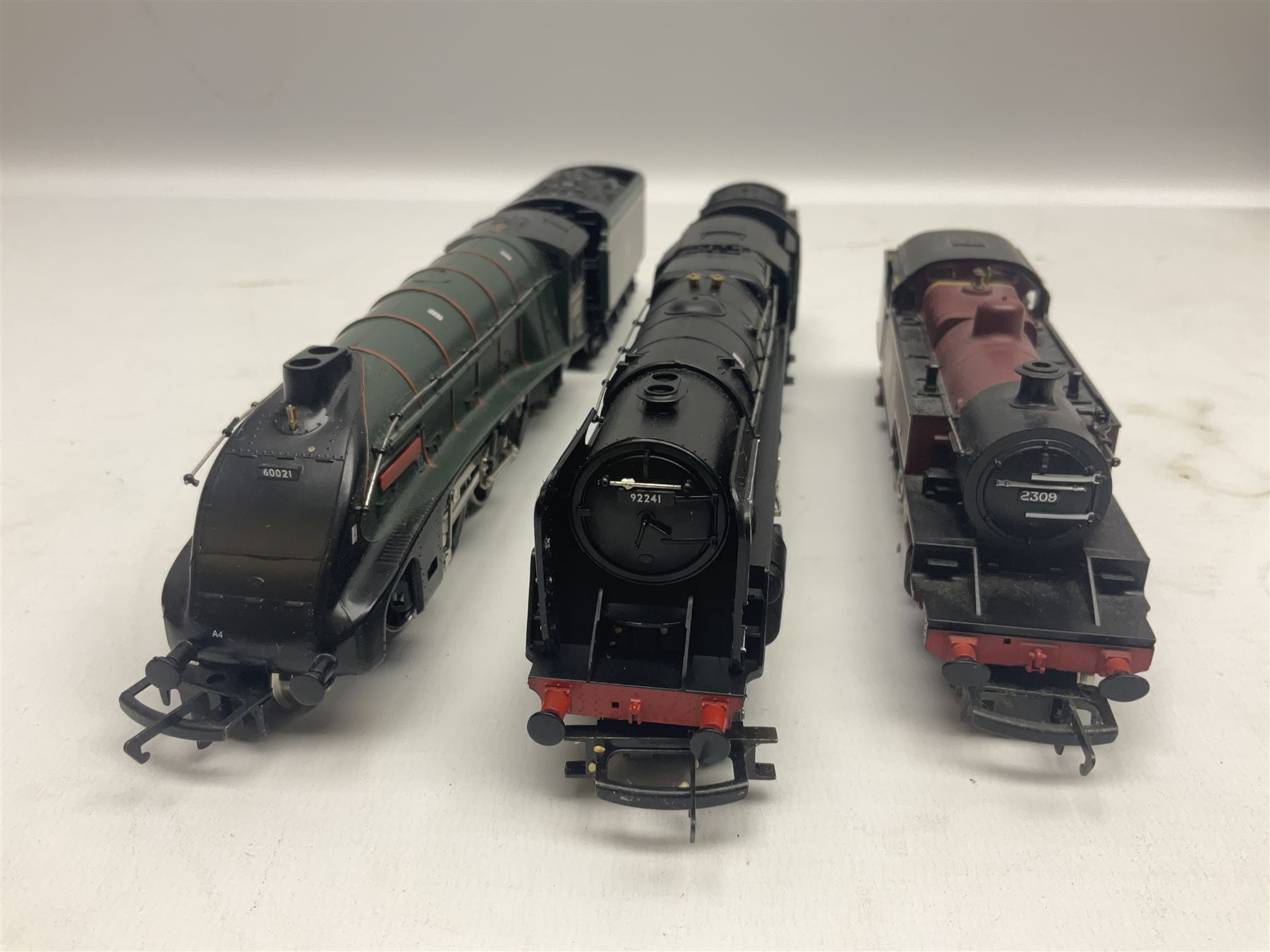 Hornby '00' gauge - Class A4 4-6-2 locomotive 'Wild Swan' No.60021; Class 9F 2-10-0 locomotive No.92 - Image 2 of 7