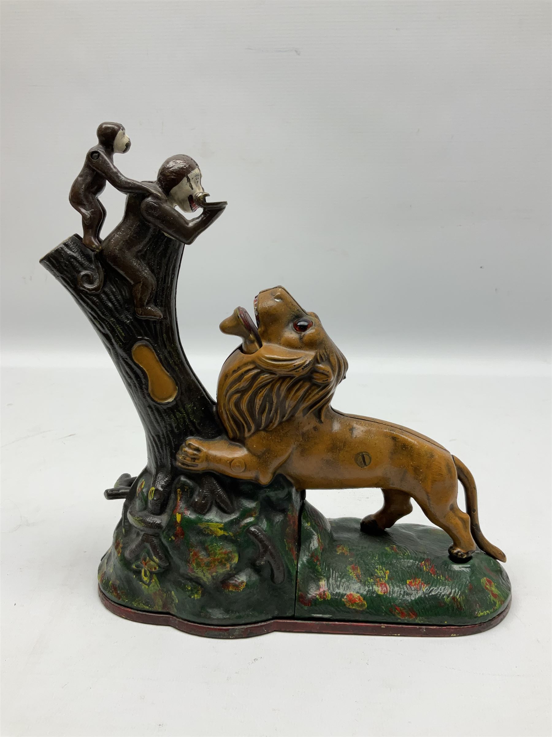 Late 19th century cast-iron mechanical money bank 'Lion and Two Monkeys' by Kyser & Rex with impress - Image 2 of 11