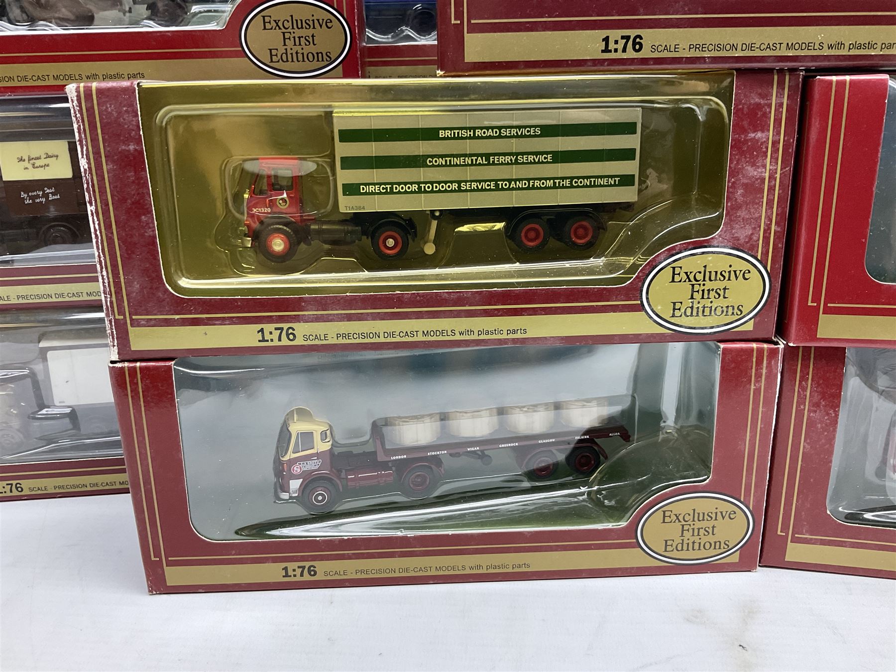 Twenty-three Exclusive First Editions Commercials 1:76 scale die-cast models - Image 3 of 10