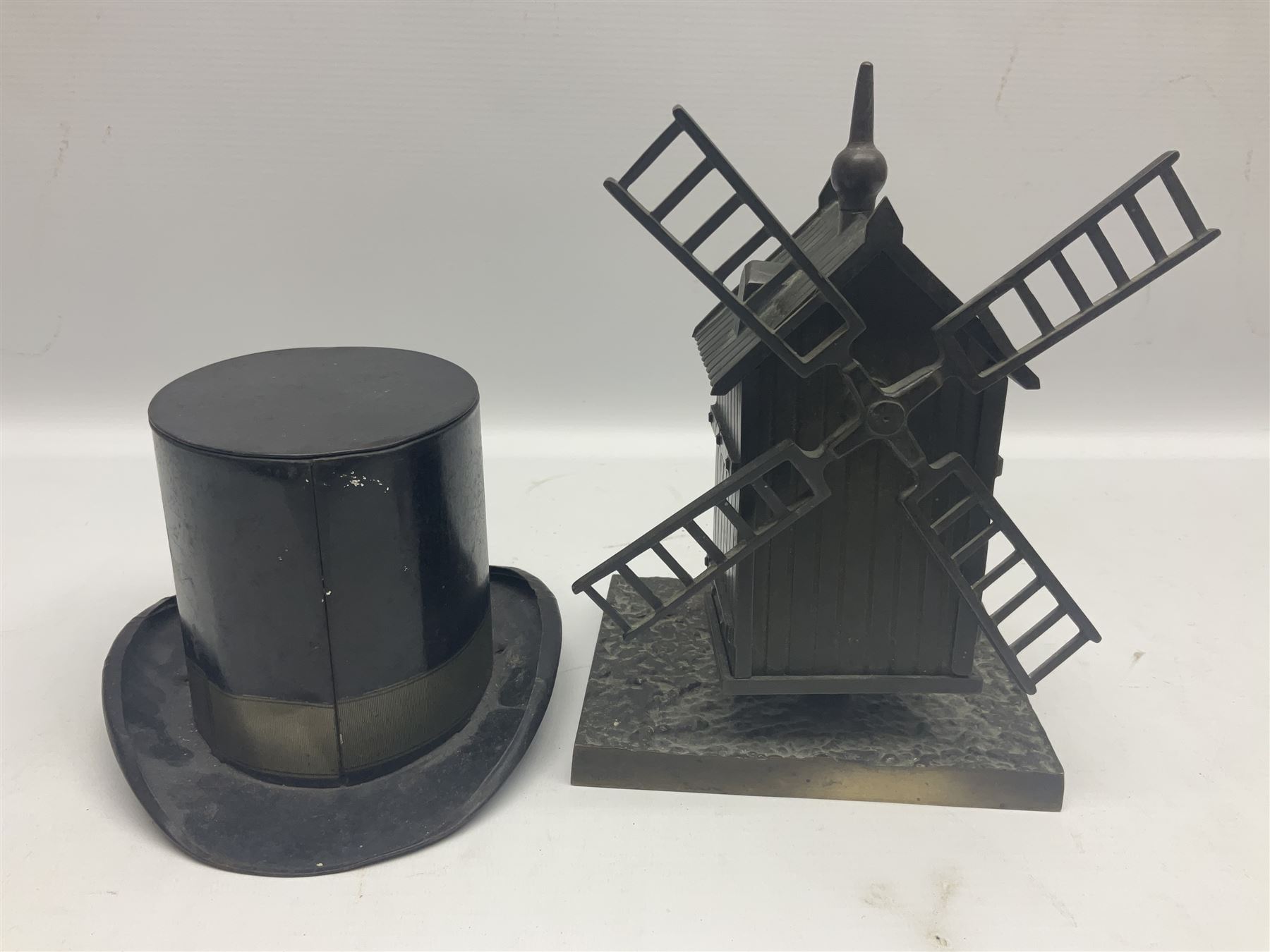 Early 20th century French bronze money bank in the form of a windmill with revolving sails - Image 6 of 7