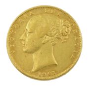 Queen Victoria 1861 gold full sovereign coin