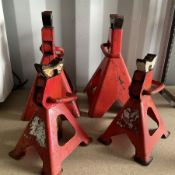 Par of small and large heavy duty jack stands painted in red