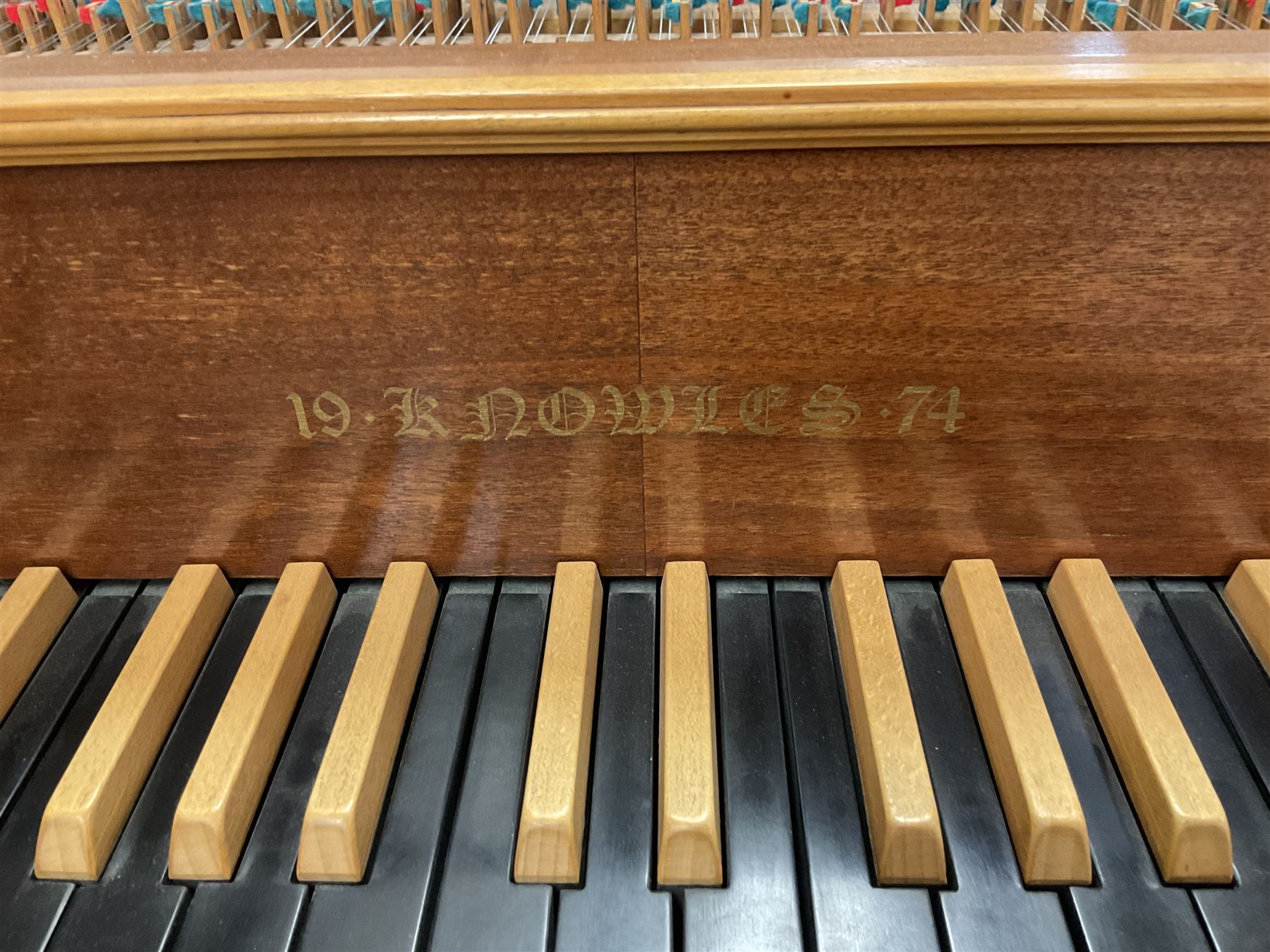 1970s Knowles oak cased harpsichord dated 1974 with 31-key ebonised keyboard - Image 3 of 12