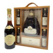 Presentation set comprising Hine Antique cognac 70cl