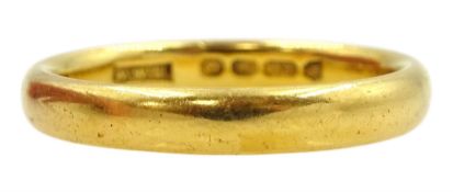 22ct gold wedding band