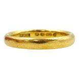 22ct gold wedding band