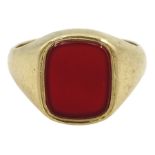 9ct gold single stone carnelian signet ring