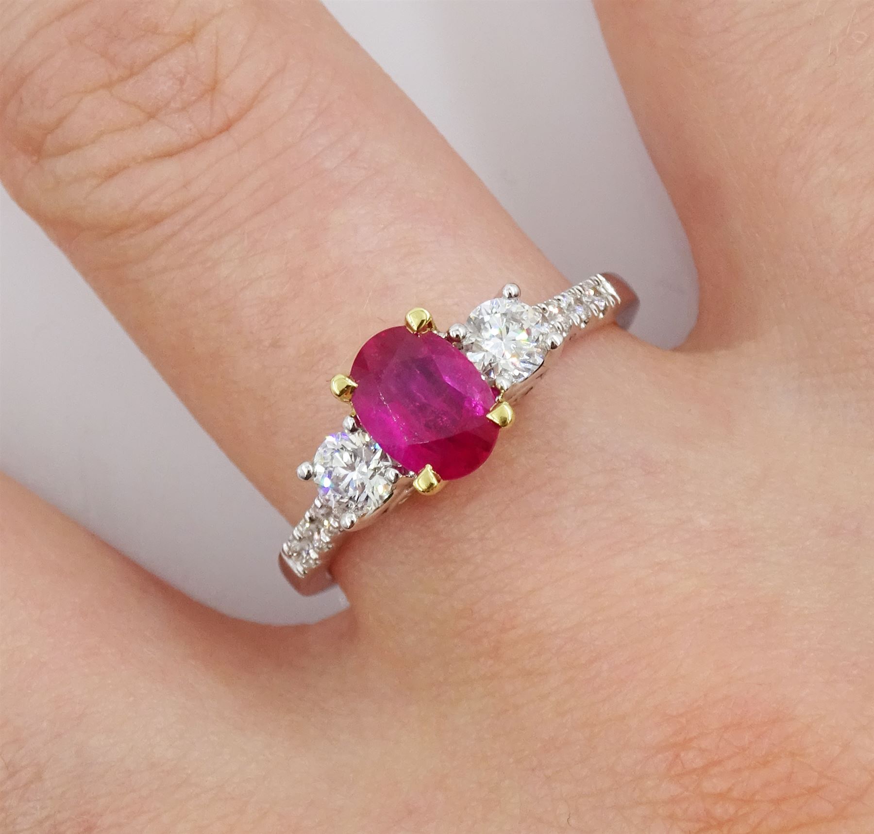 18ct white gold three stone oval ruby and round brilliant cut diamond ring - Image 2 of 4