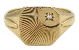 9ct gold diamond chip signet ring