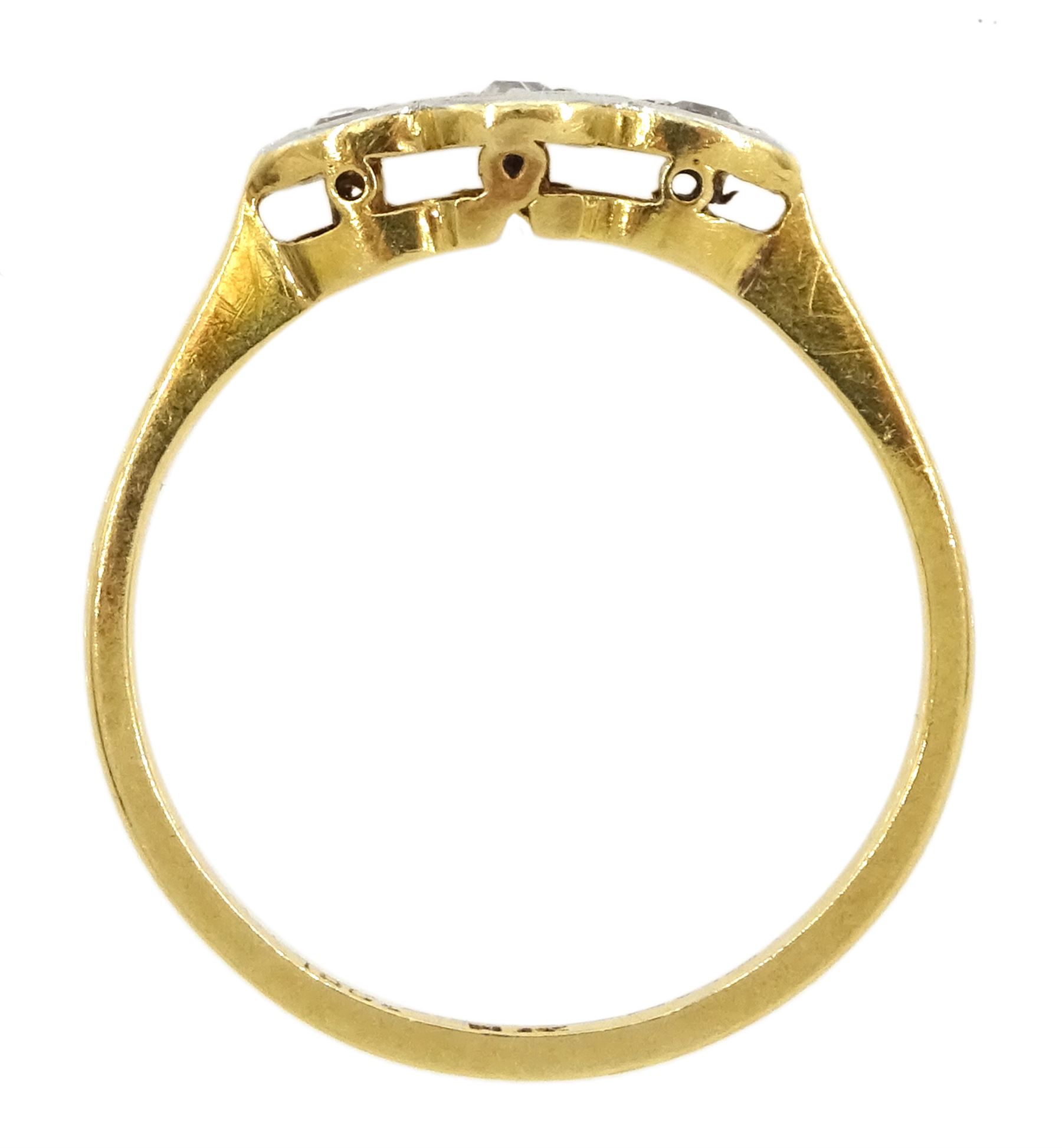 18ct gold Art Deco diamond chip ring - Image 4 of 4